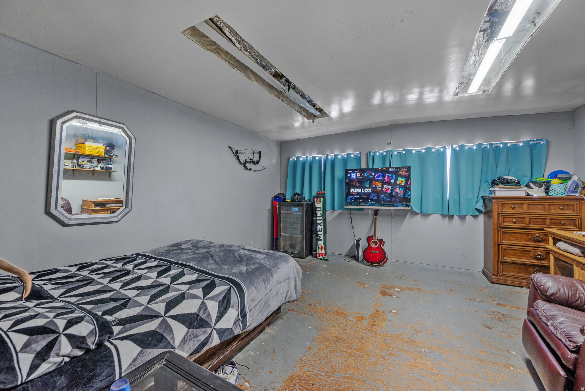 main property photo 12