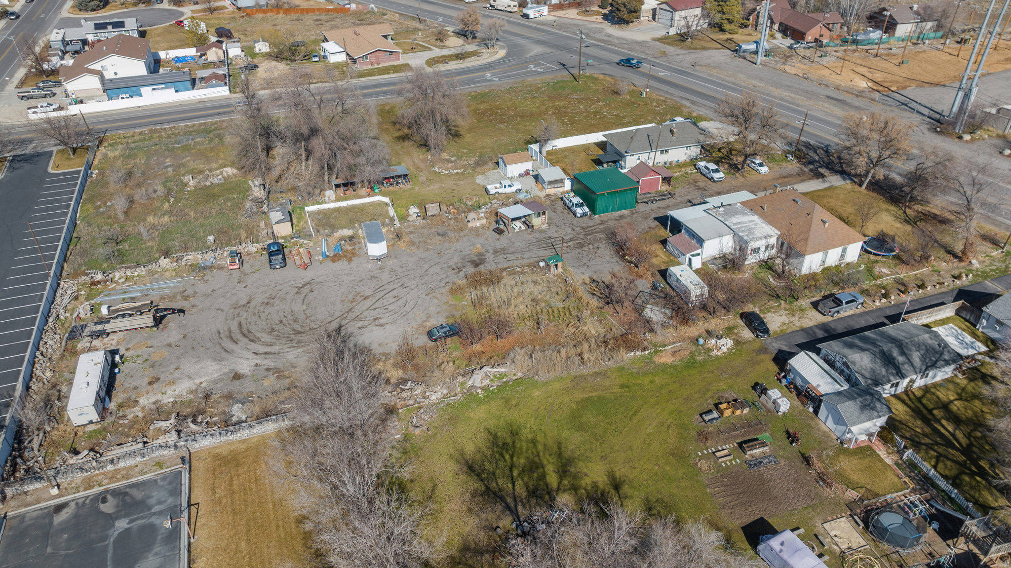 main property photo 22