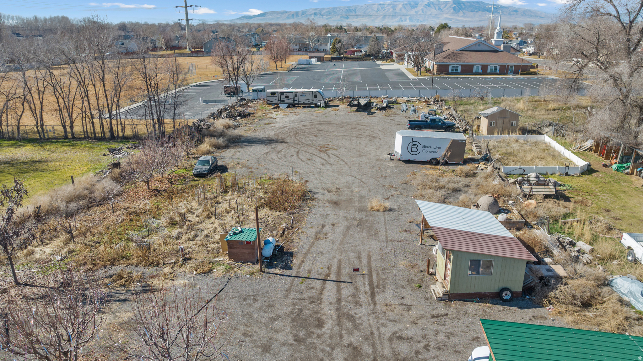 main property photo 24