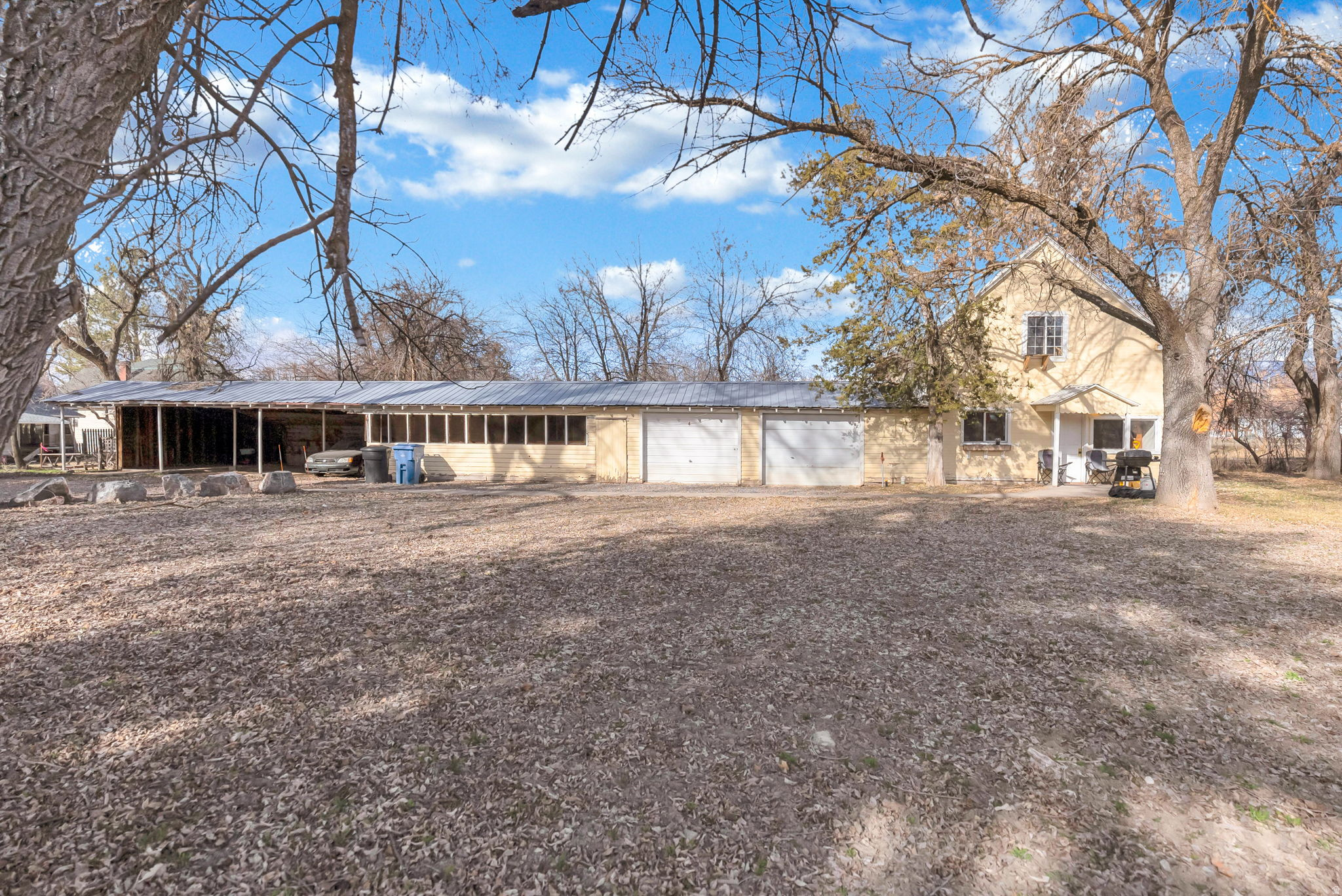 main property photo 24