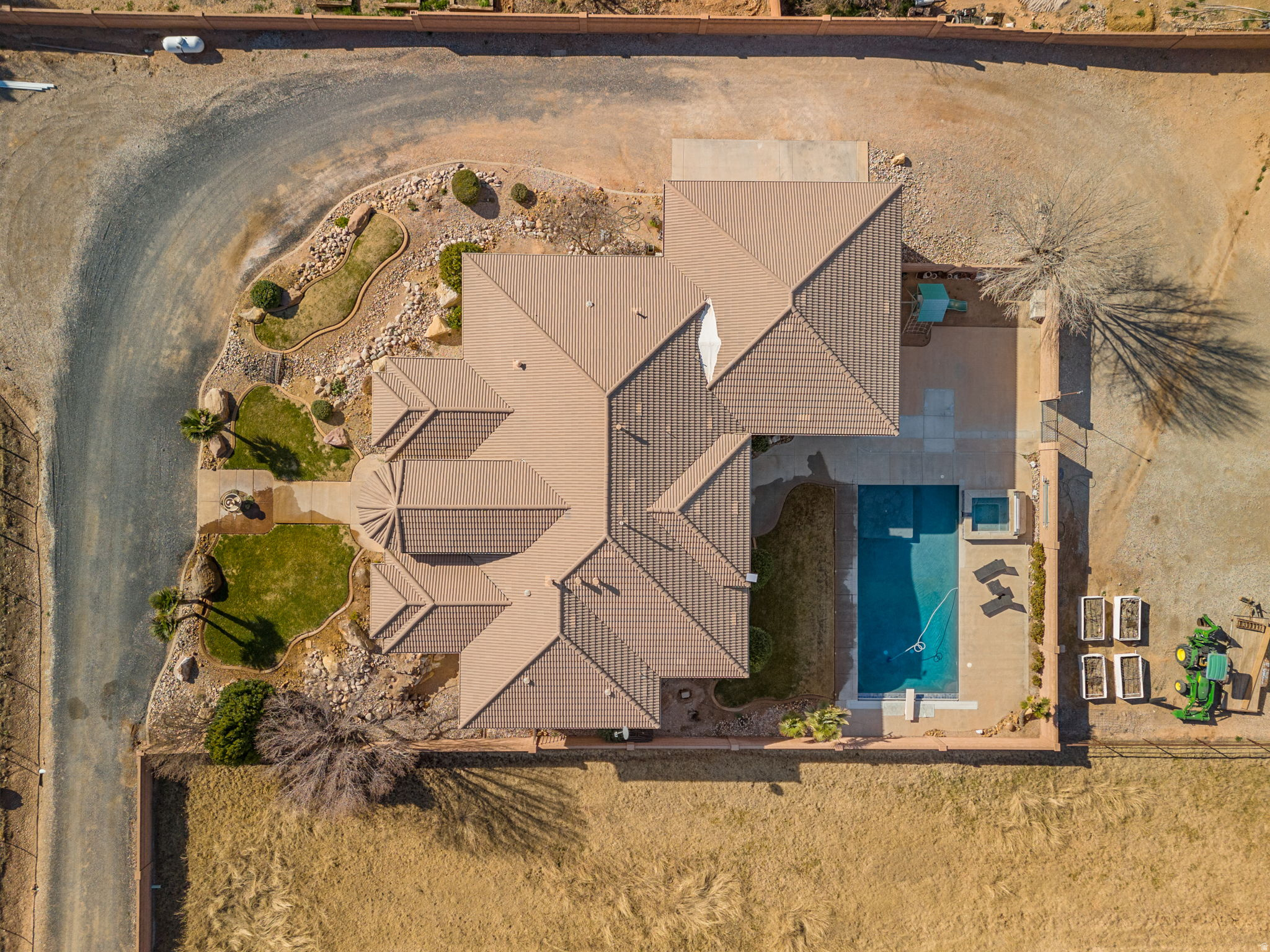 main property photo 104