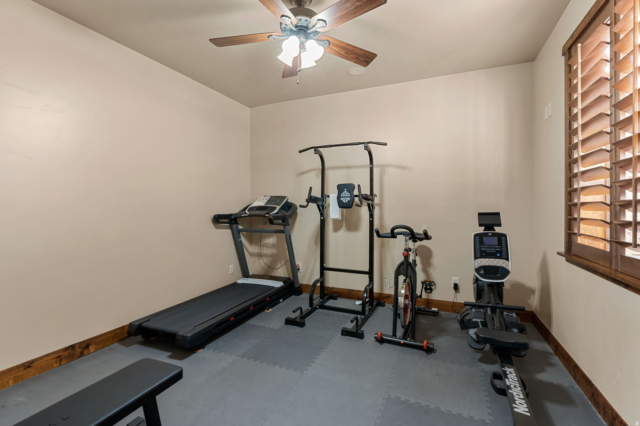 main property photo 62