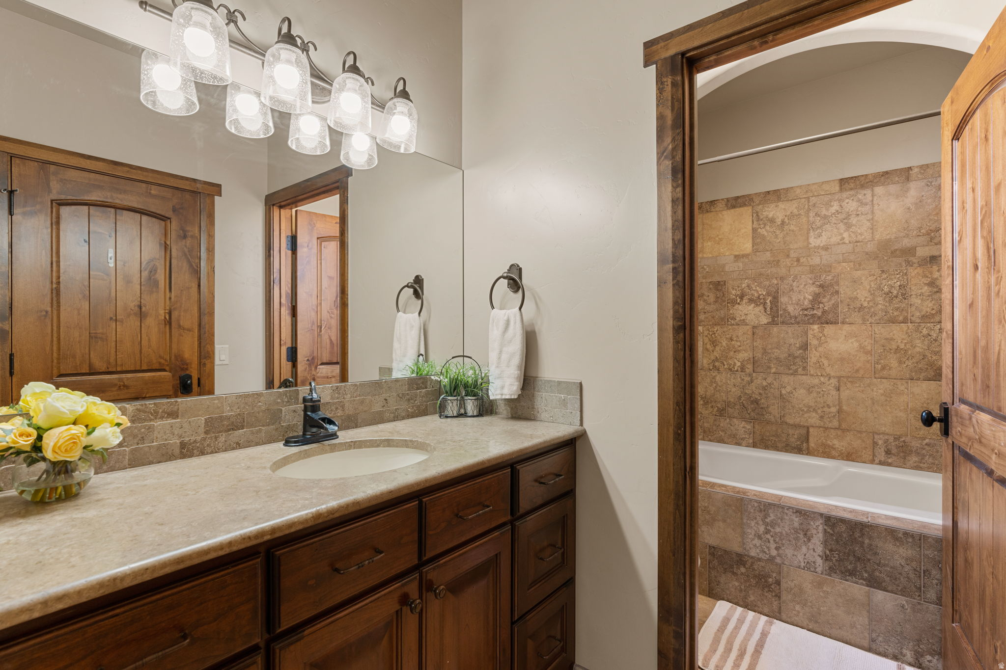 main property photo 66