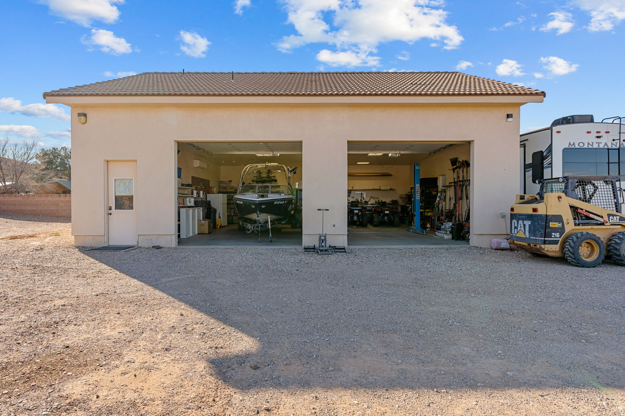 main property photo 80