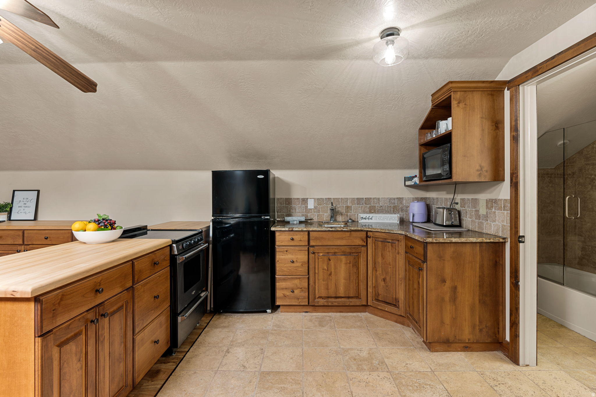 main property photo 84
