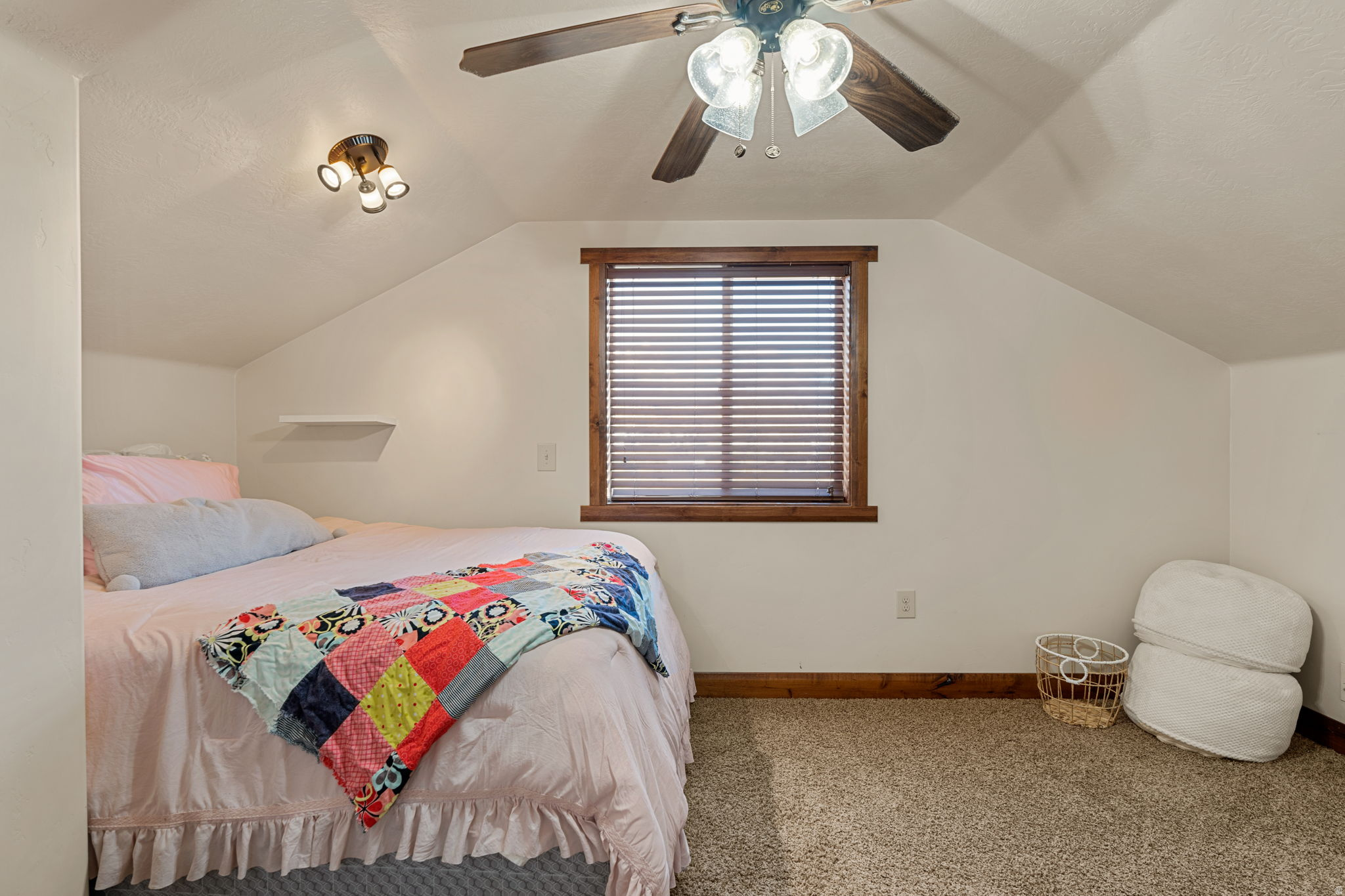 main property photo 87