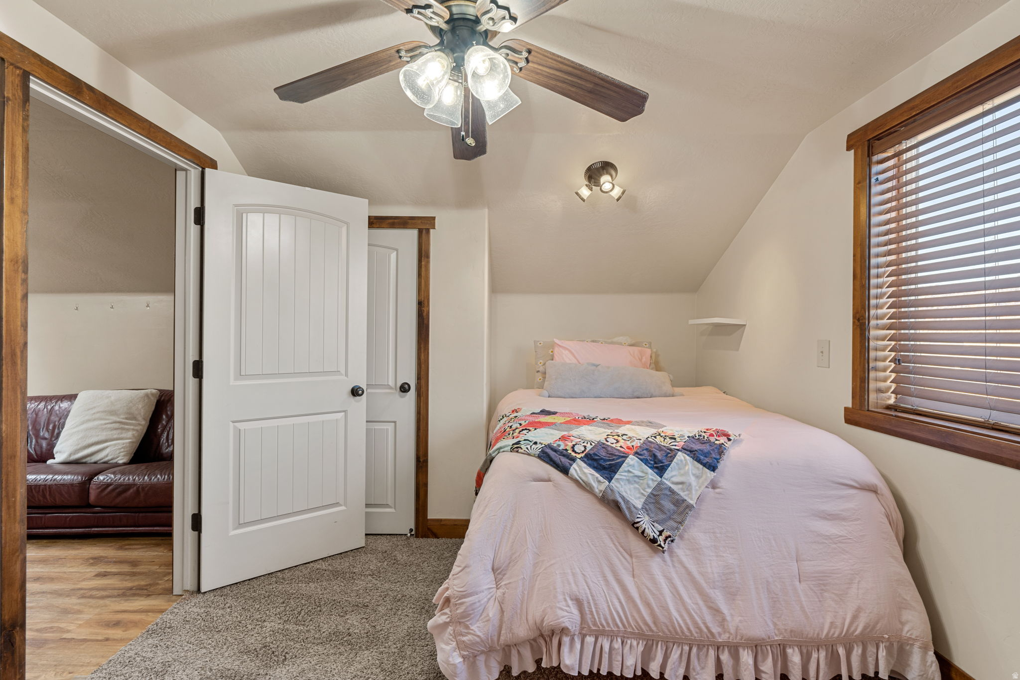 main property photo 88