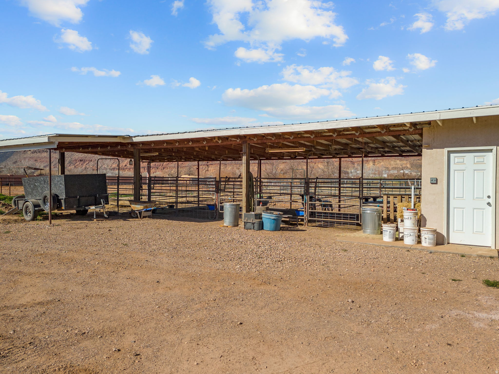 main property photo 99