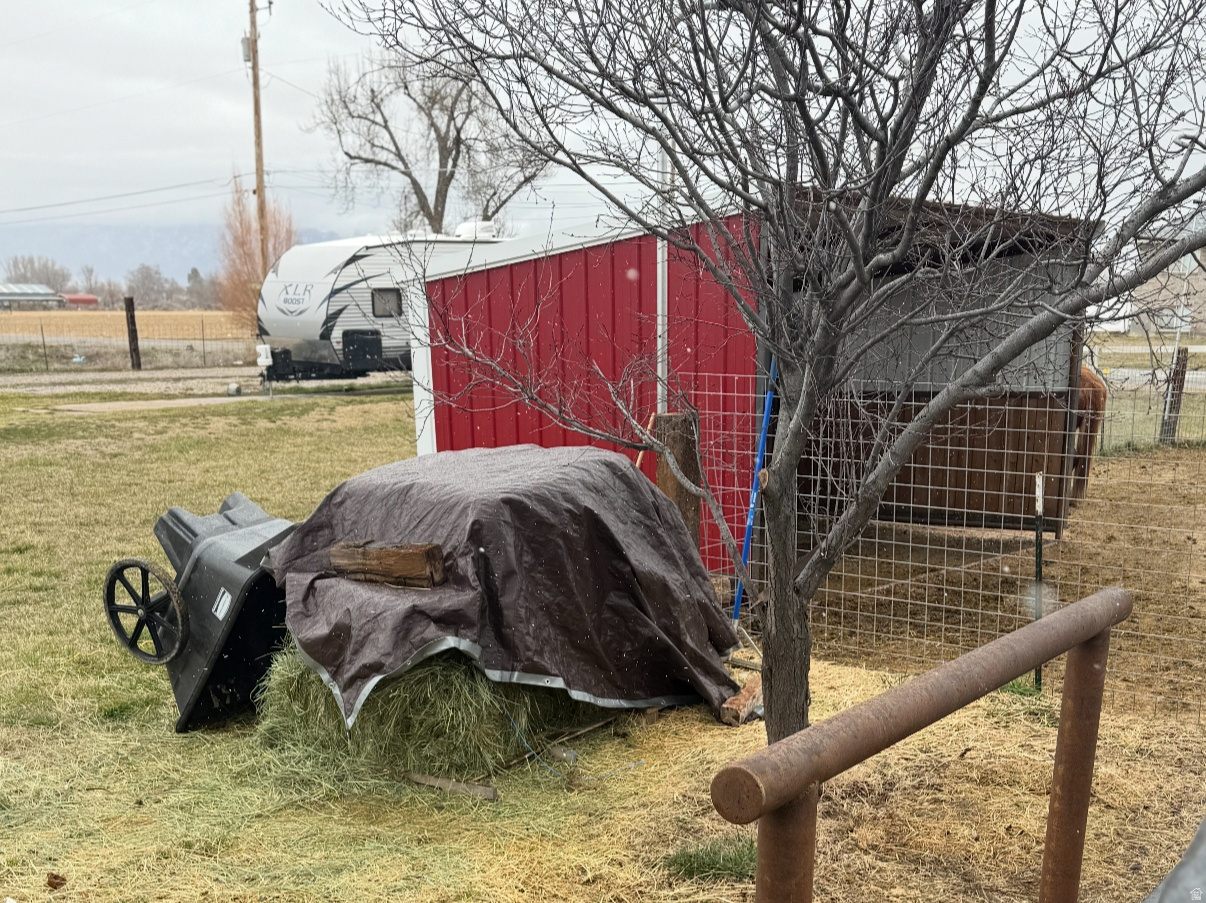 main property photo 35