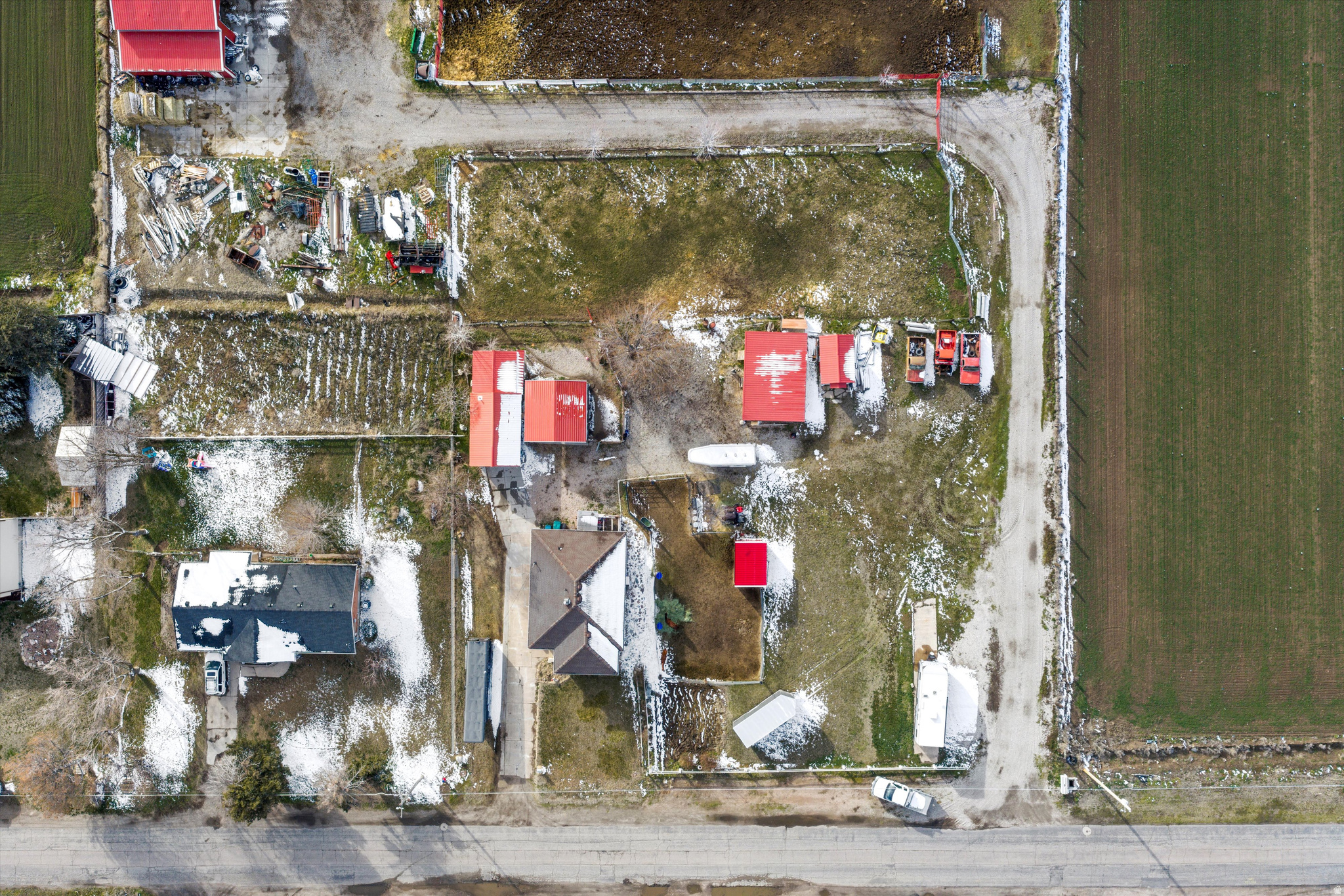 main property photo 38
