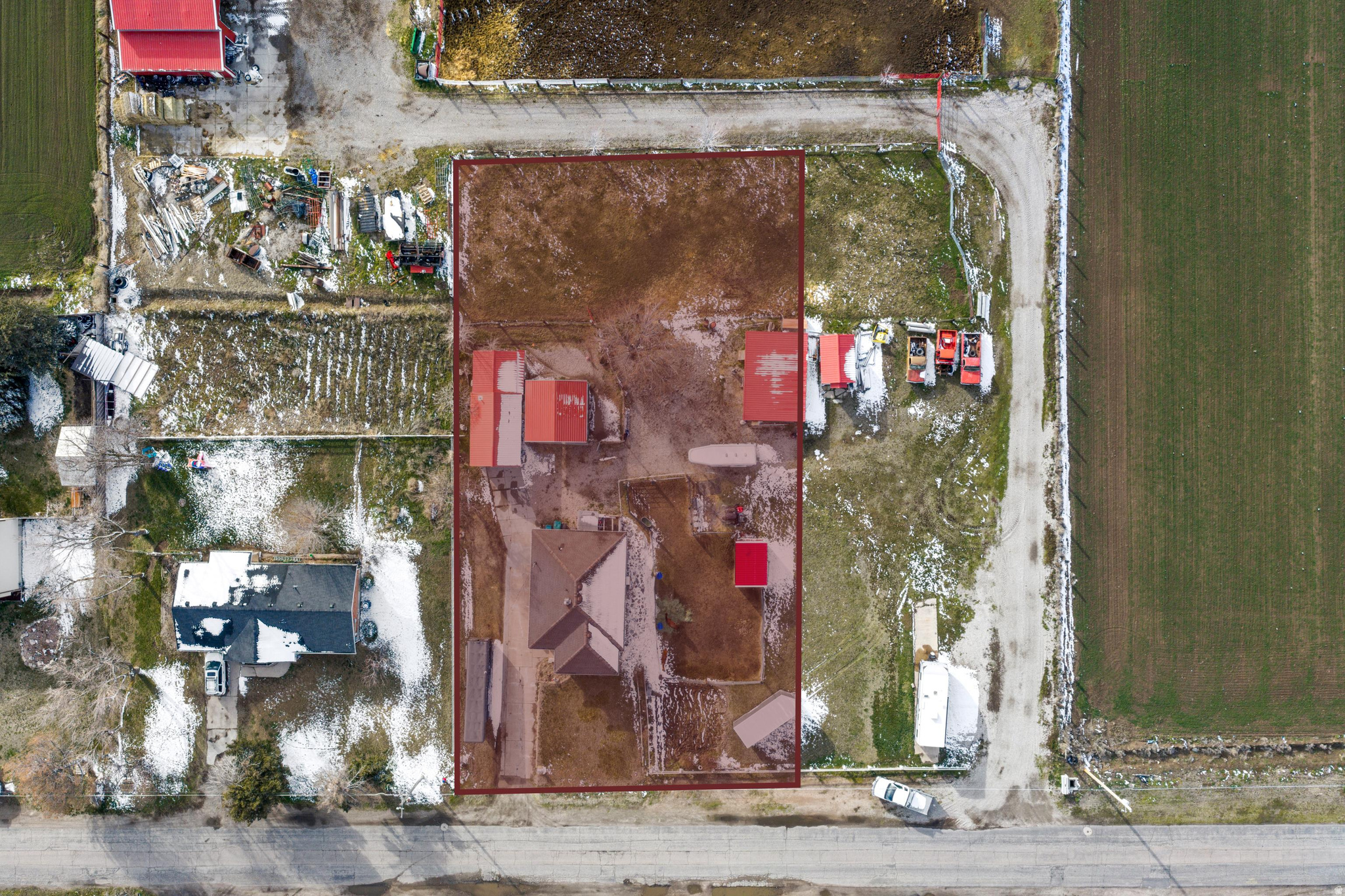 main property photo 39