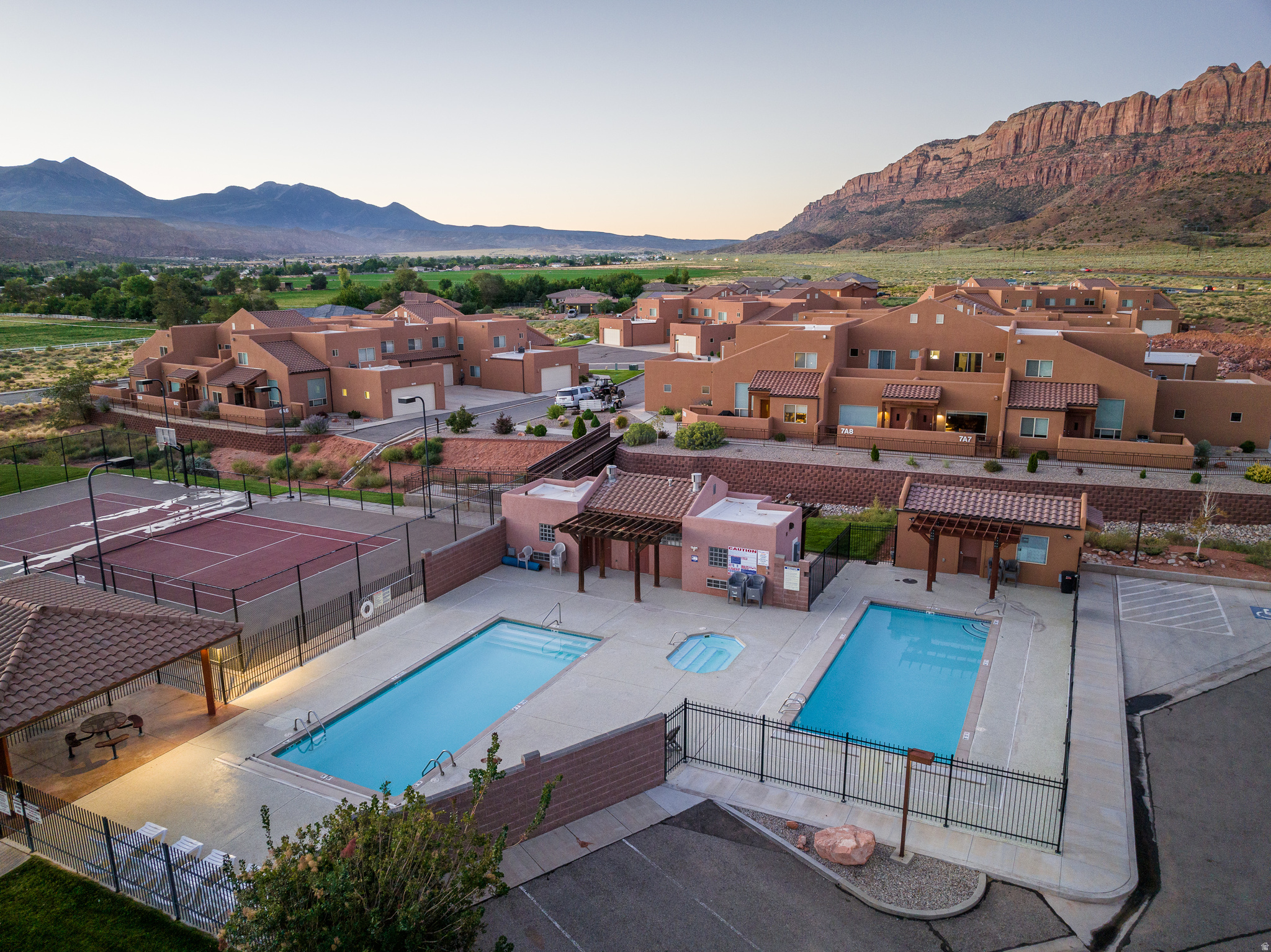 main property photo 41
