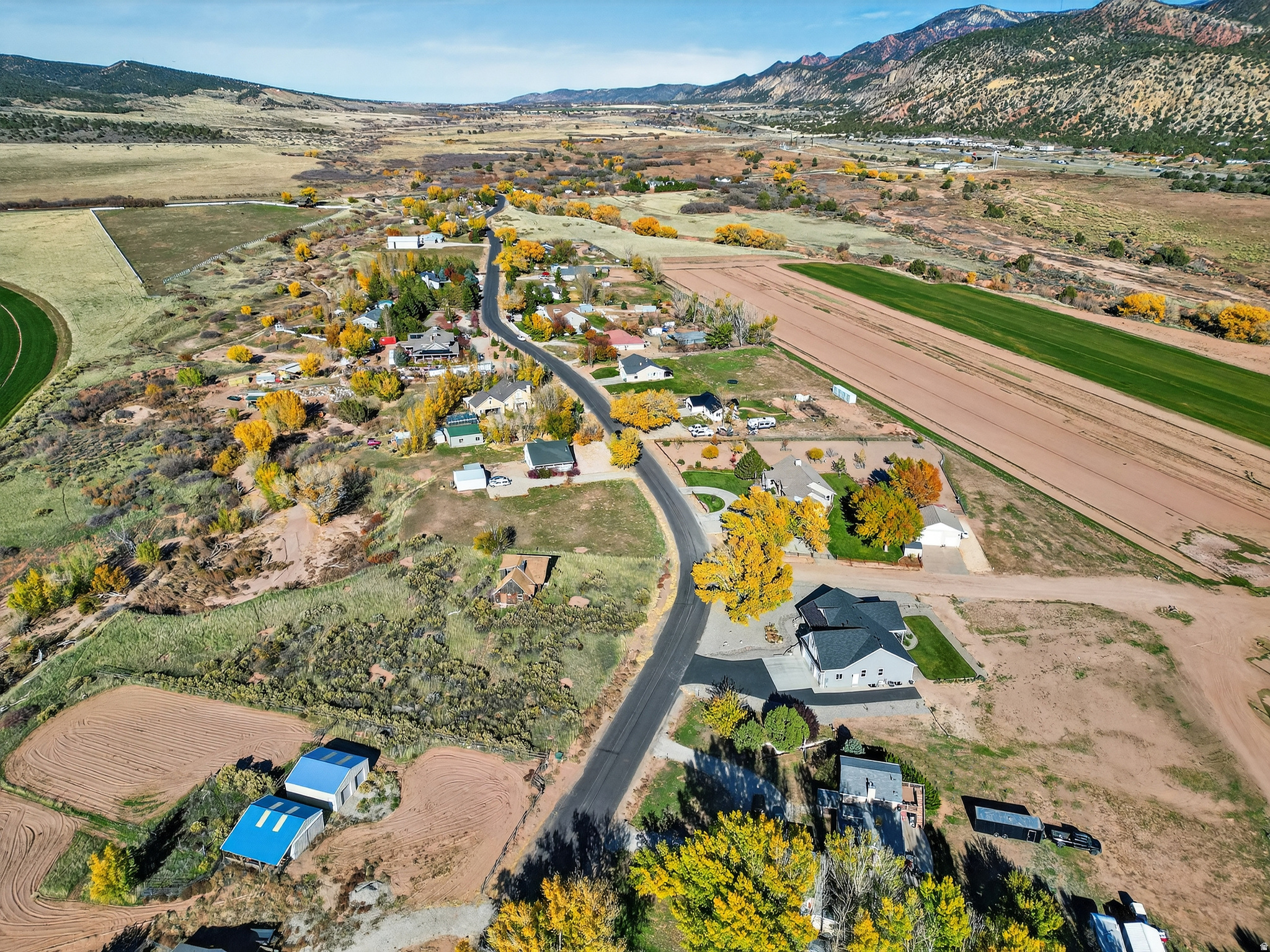 main property photo 18