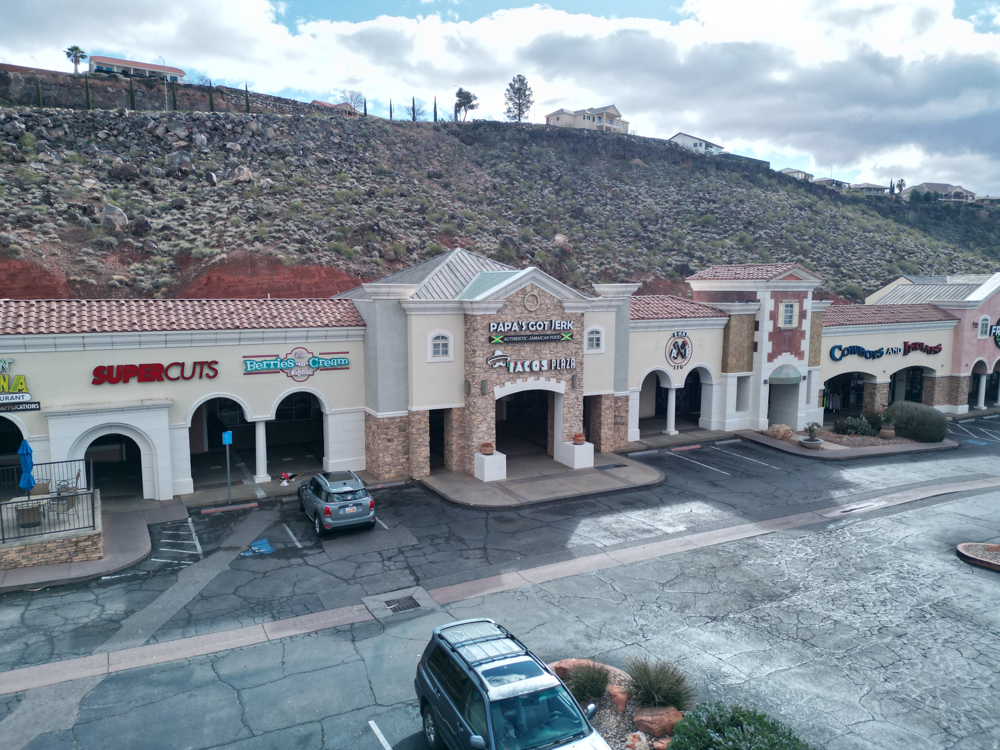 main property photo 2
