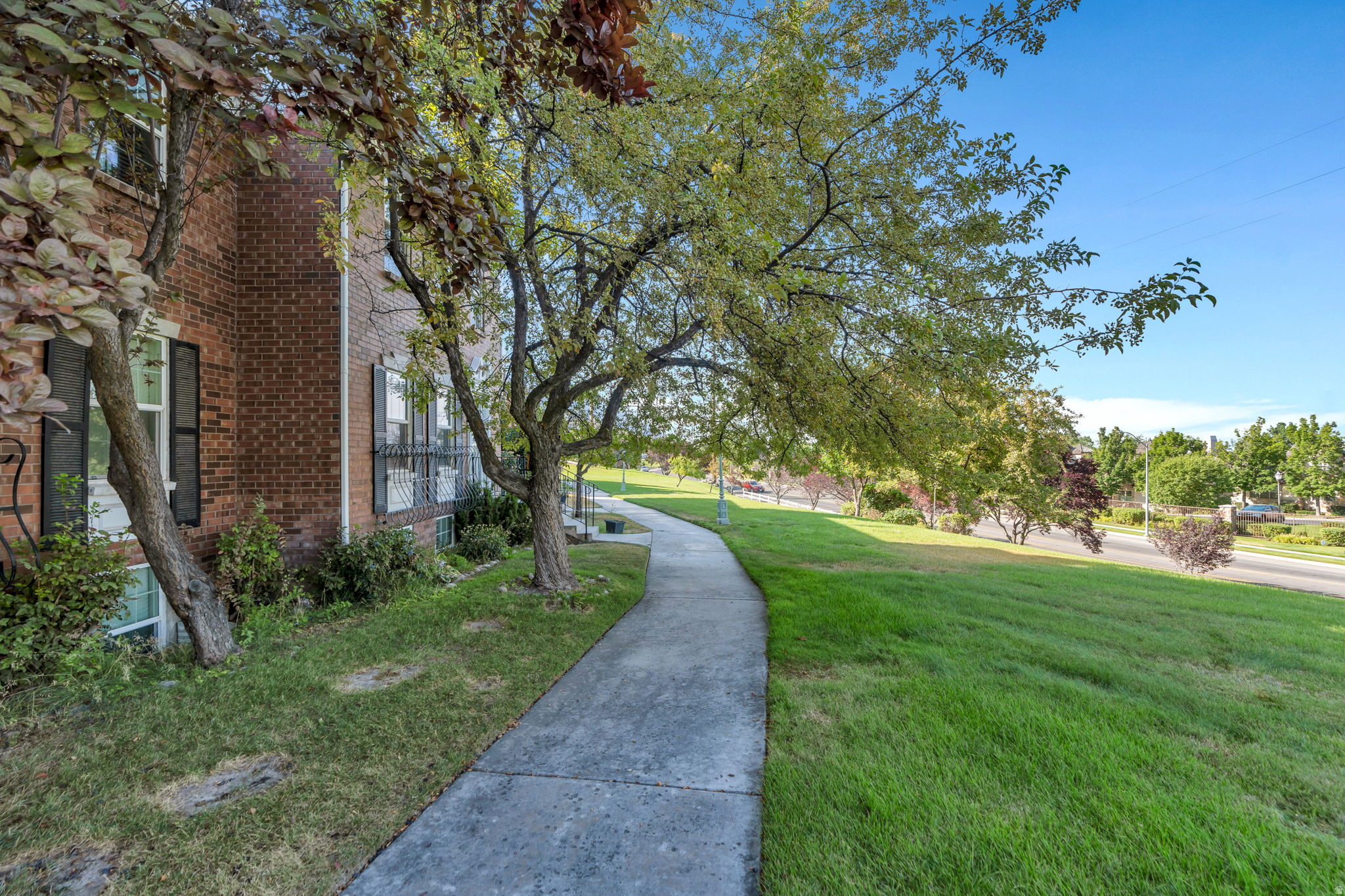 main property photo 26