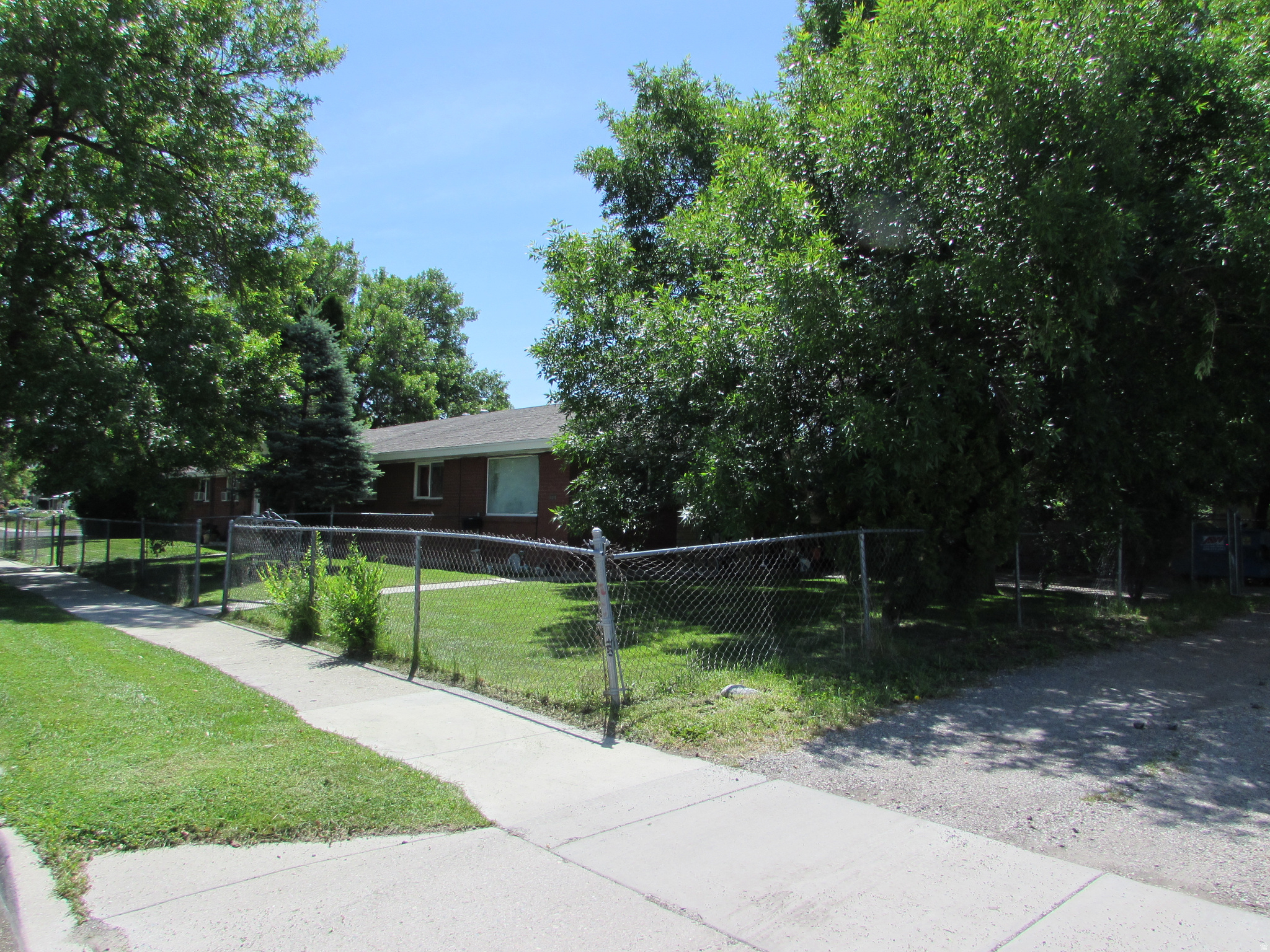 main property photo 5