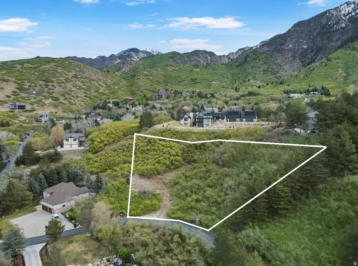 main property photo 13
