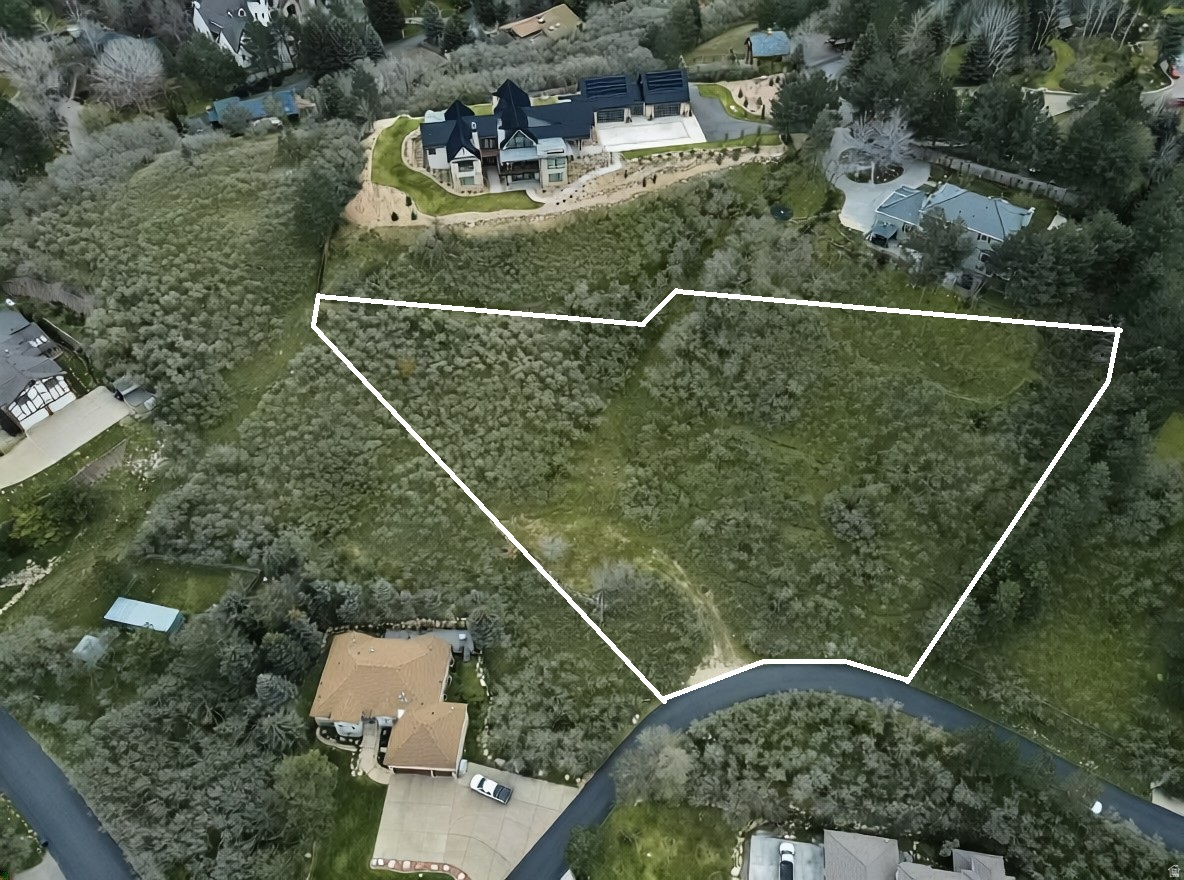 main property photo 19