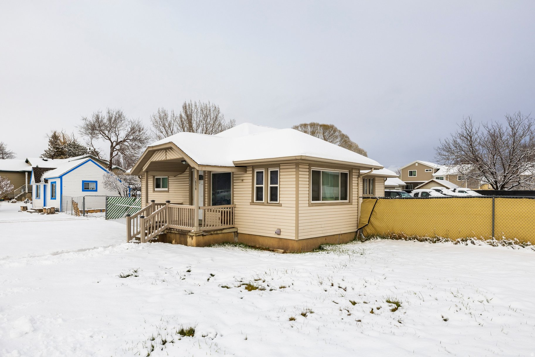 main property photo 14