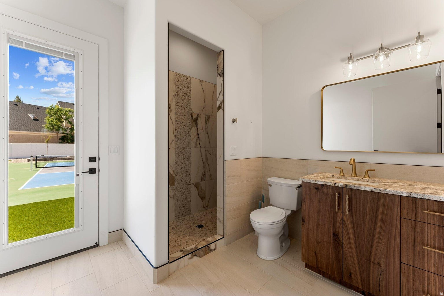 main property photo 72