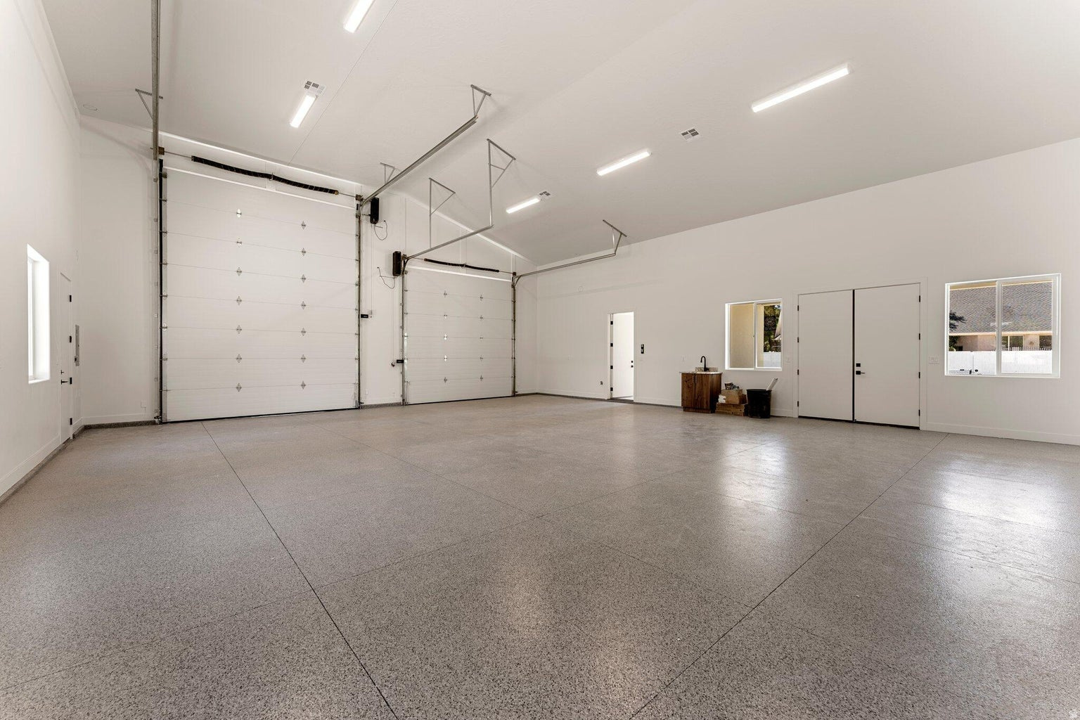 main property photo 73