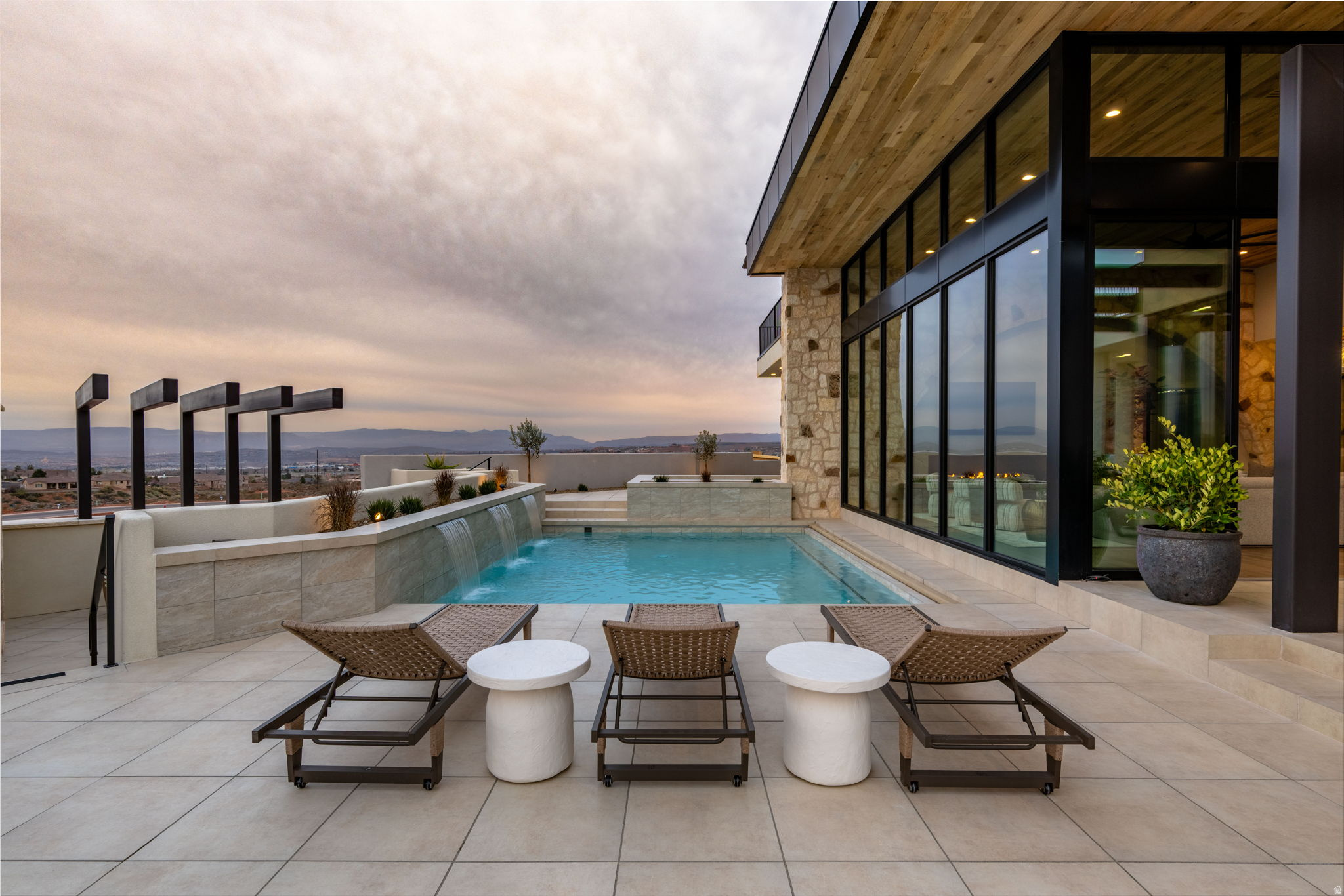 main property photo 103