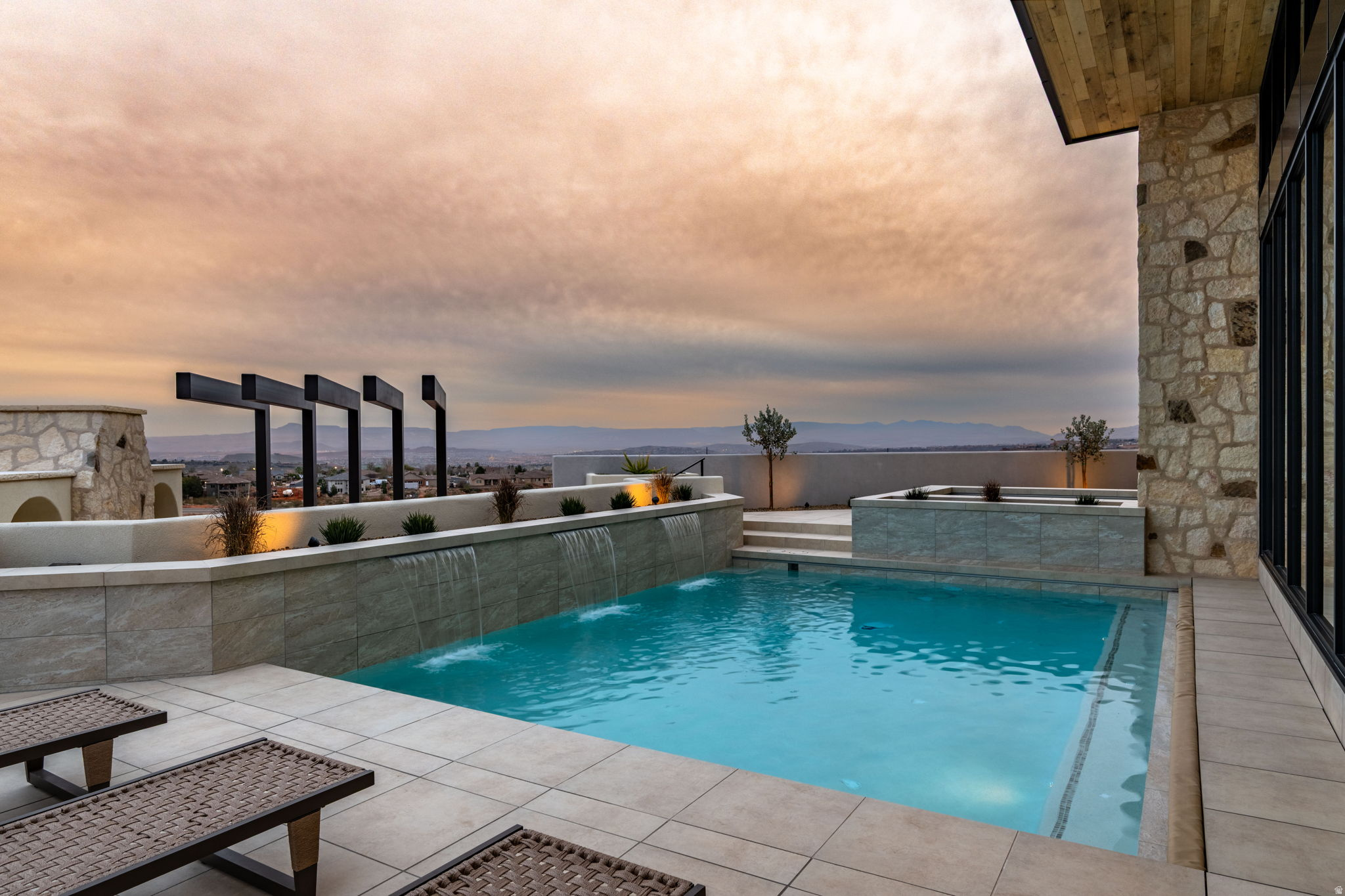 main property photo 110