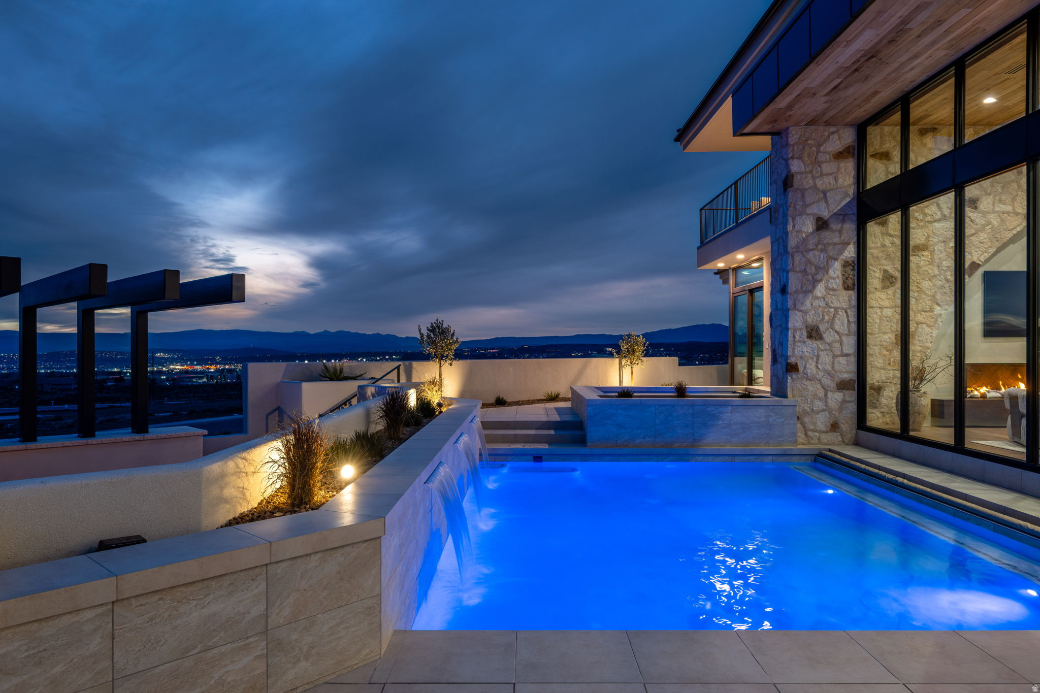 main property photo 112