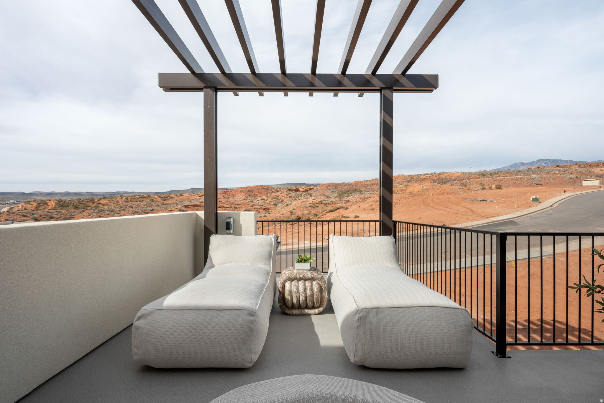 main property photo 74