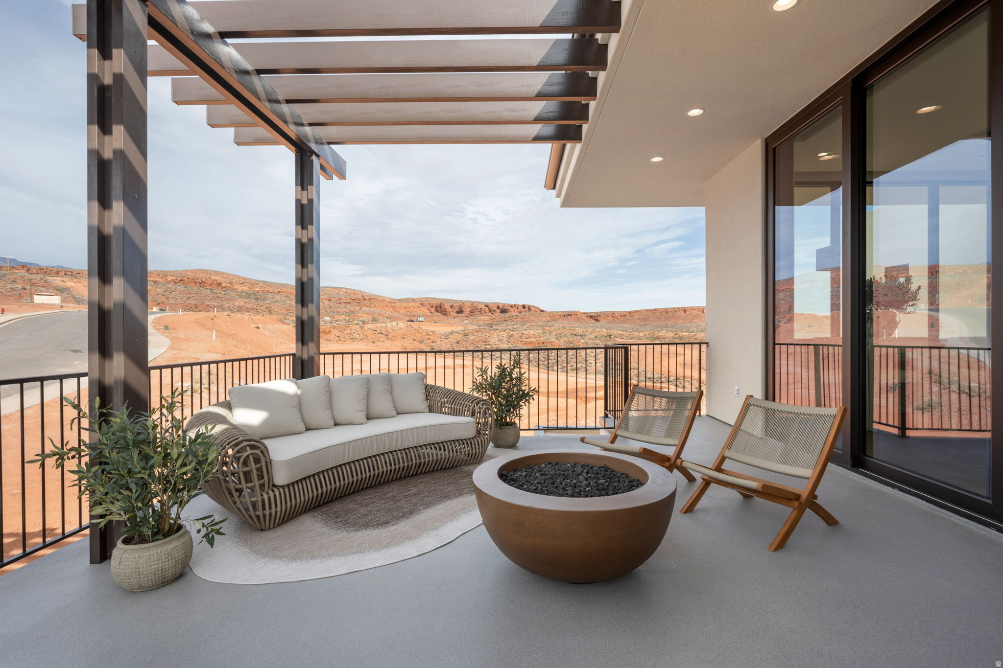 main property photo 75