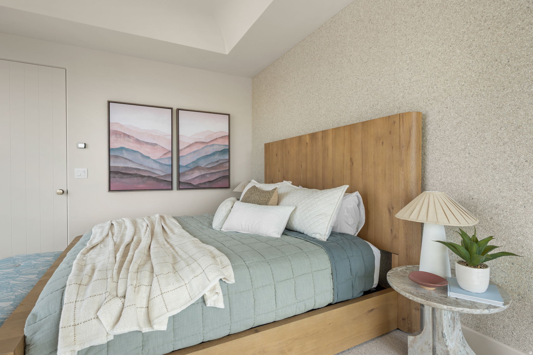 main property photo 78