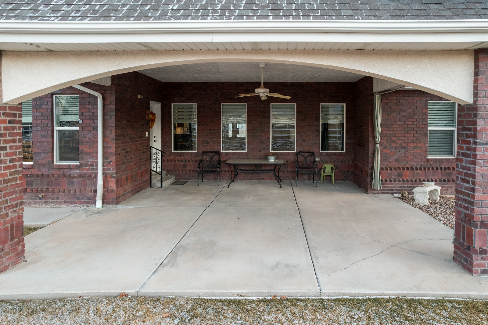 main property photo 31