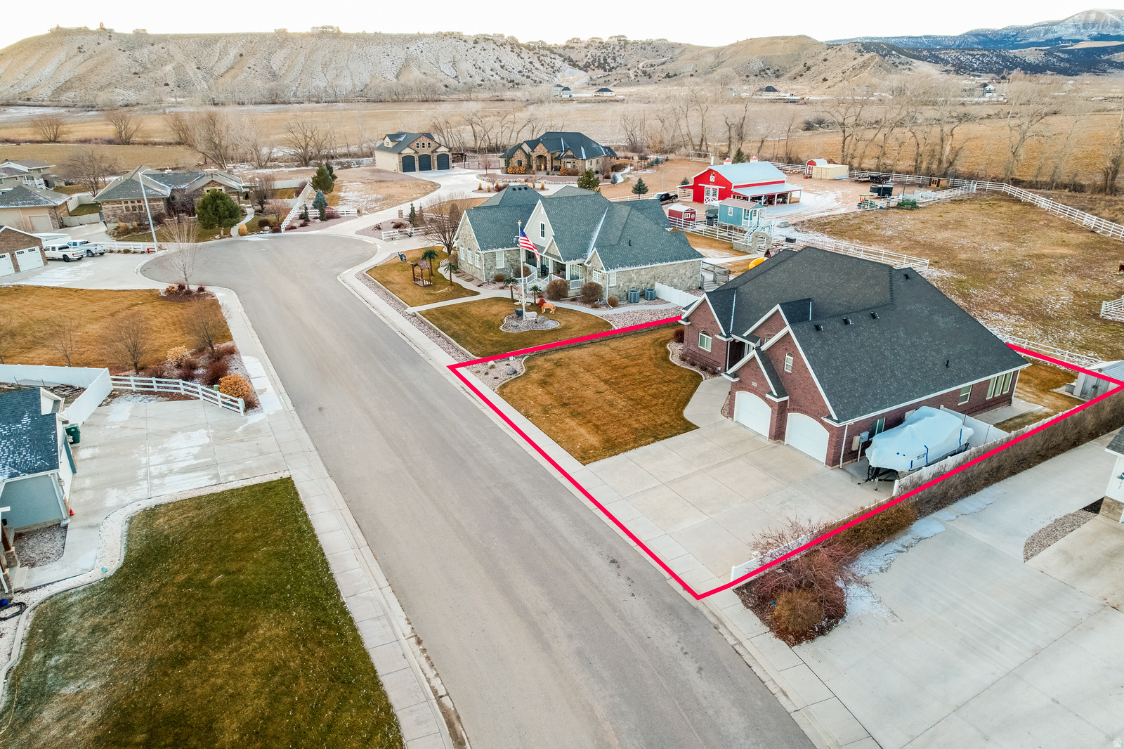 main property photo 38