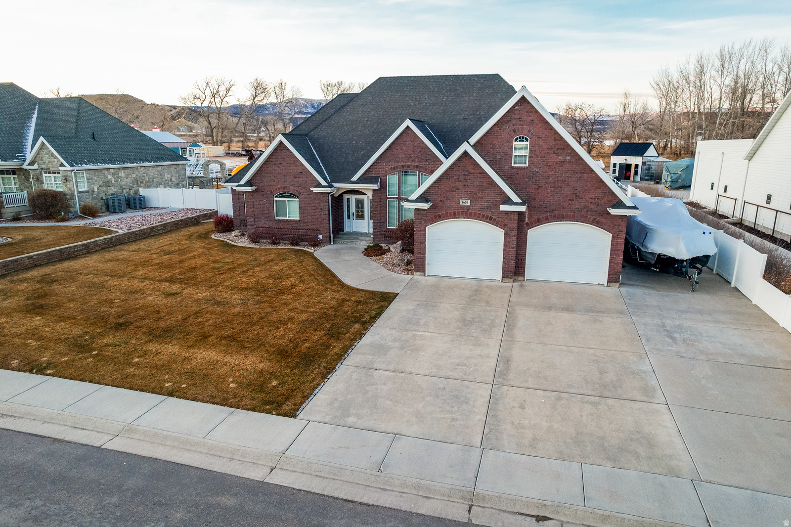 main property photo 42