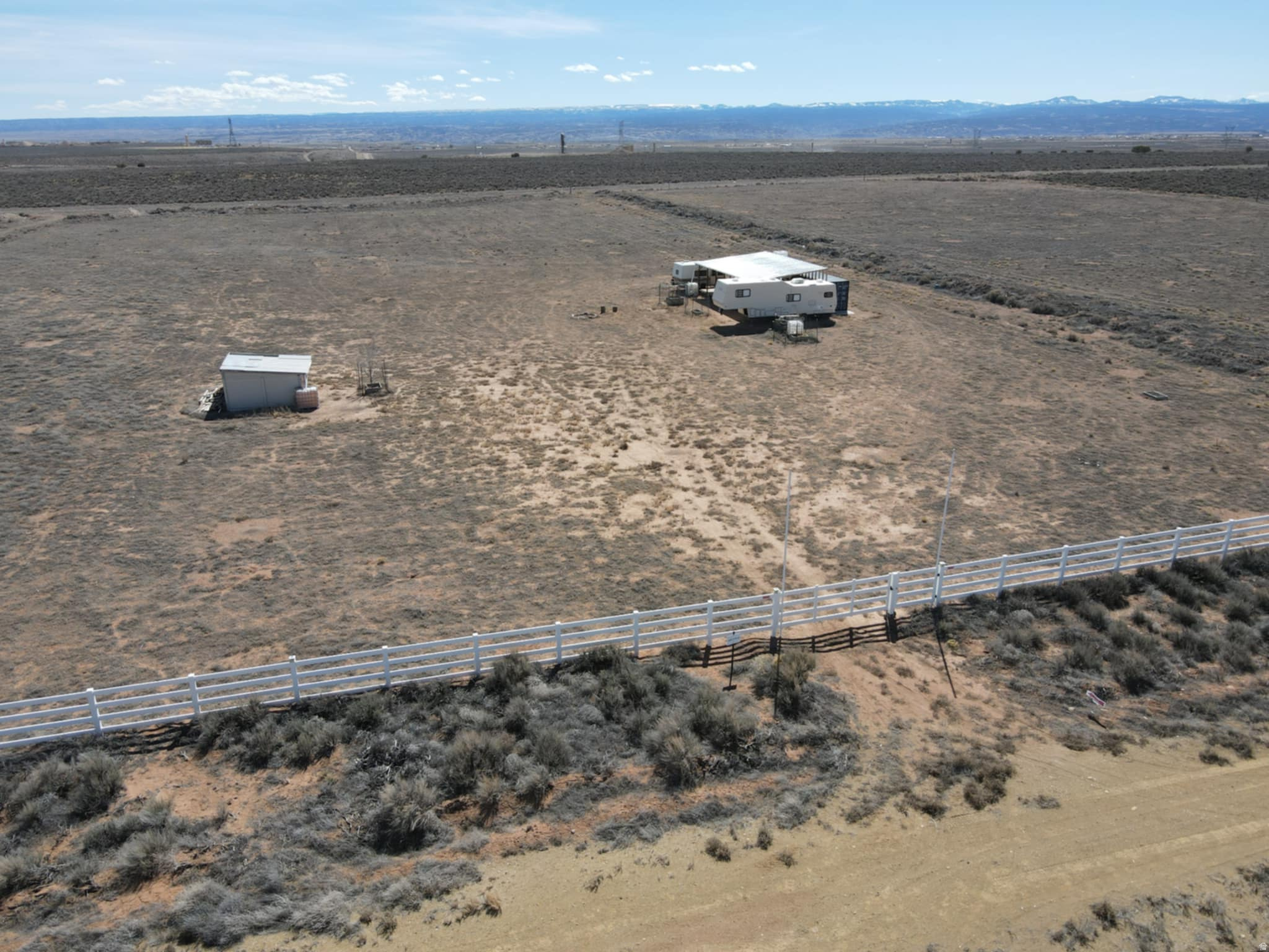 main property photo 11