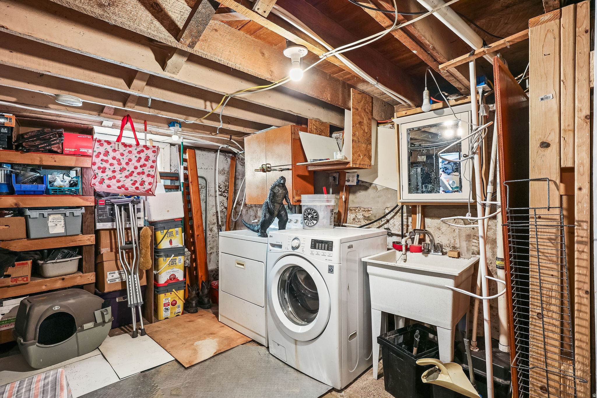 main property photo 22