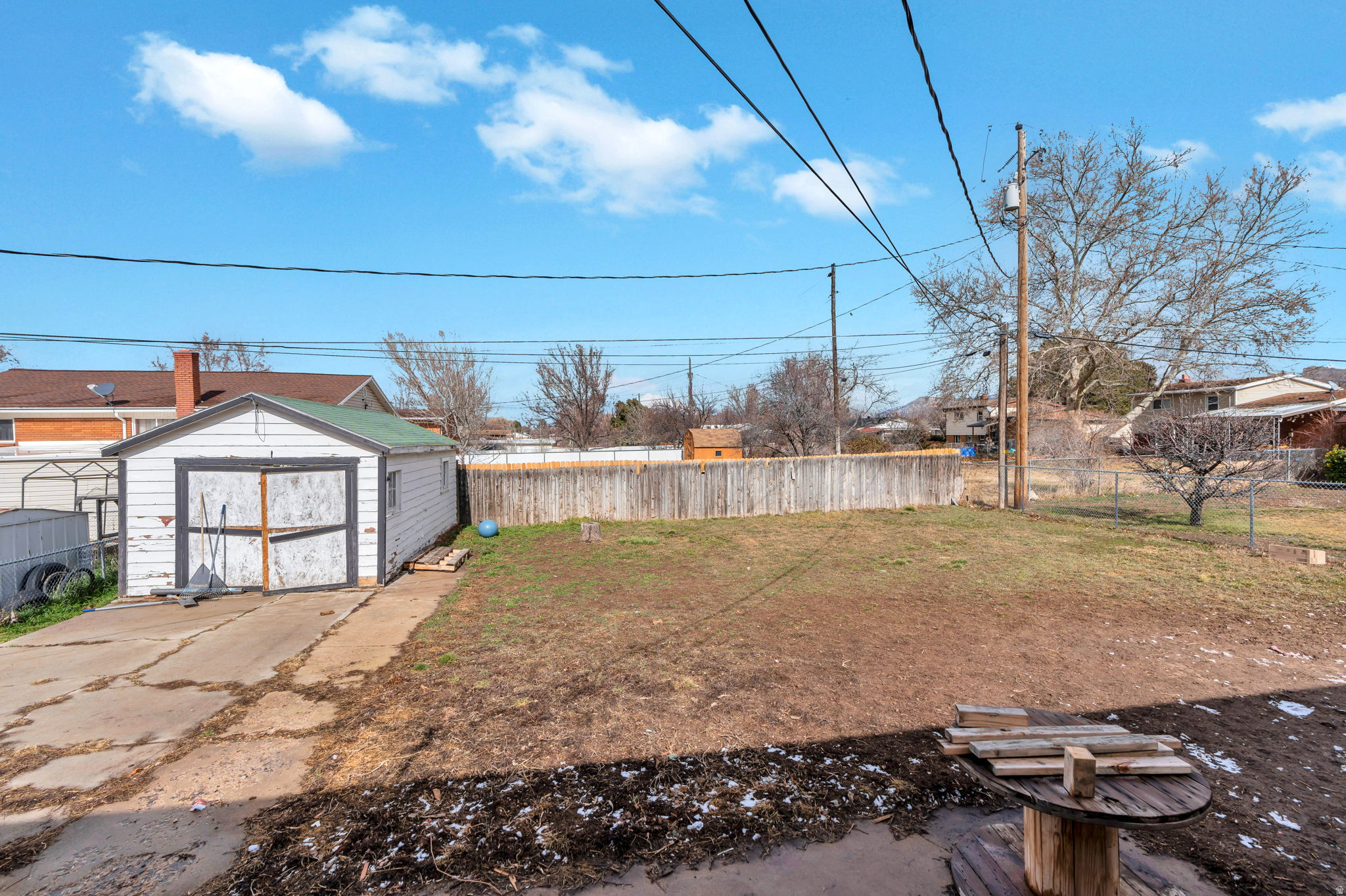 main property photo 14