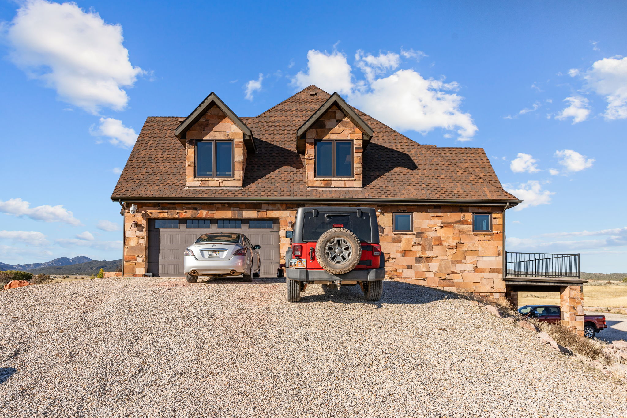 main property photo 3