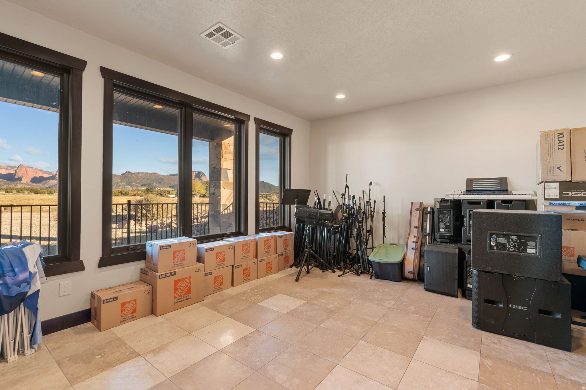main property photo 65