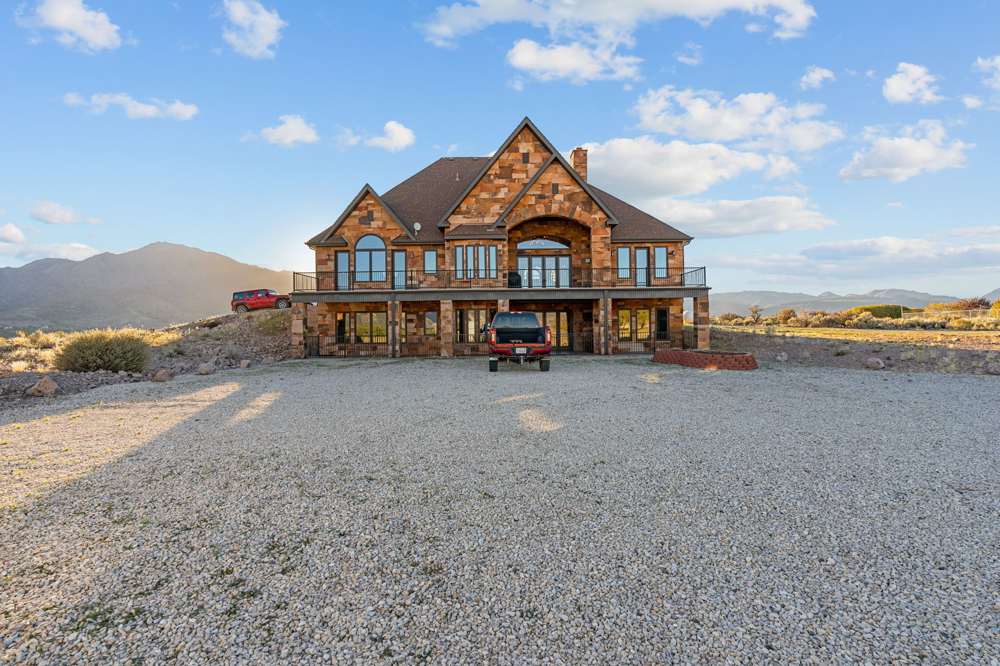 main property photo 74
