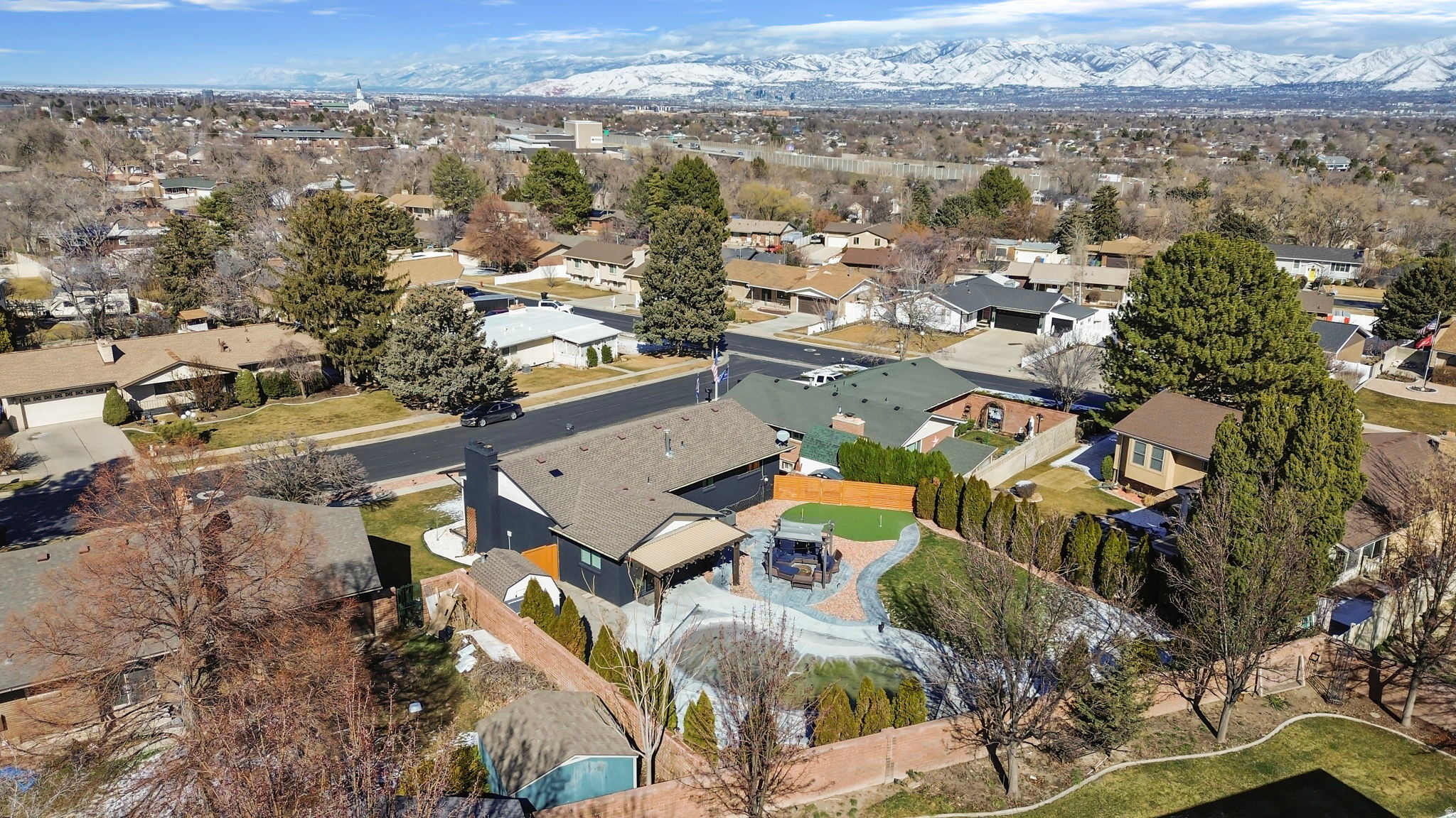 main property photo 41