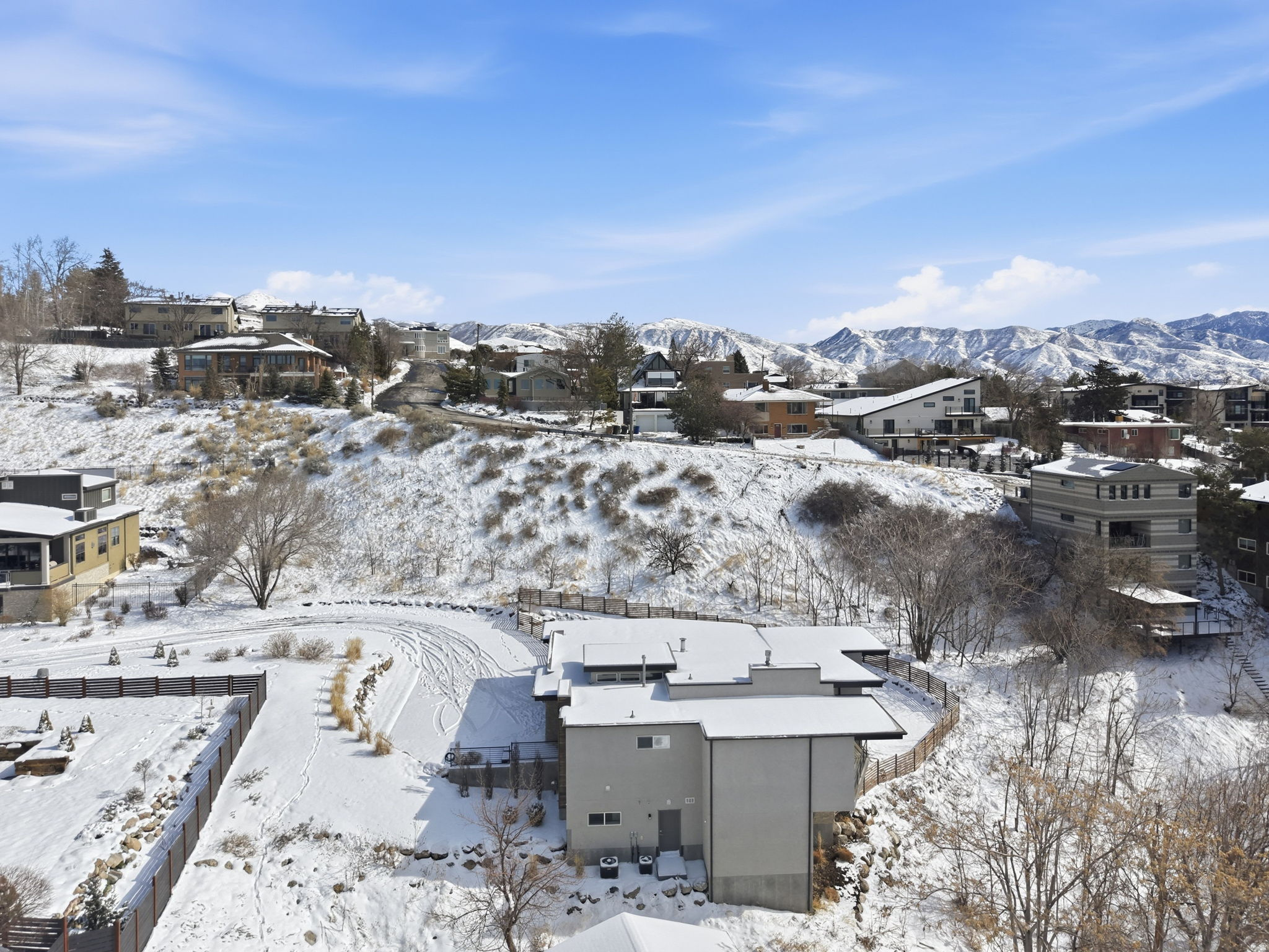 main property photo 64