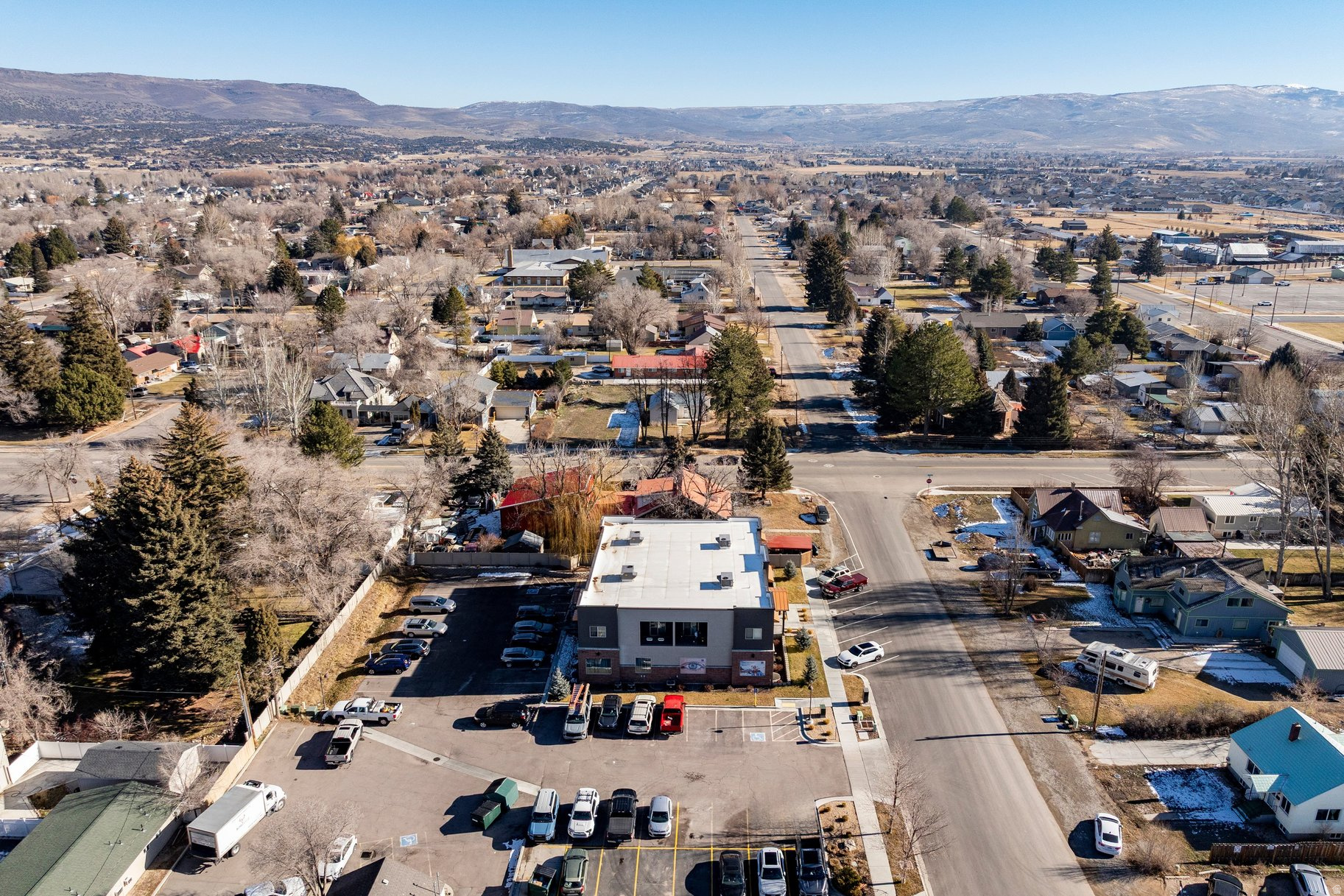 main property photo 30