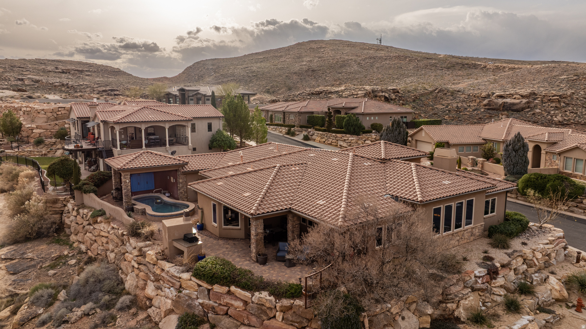 main property photo 44