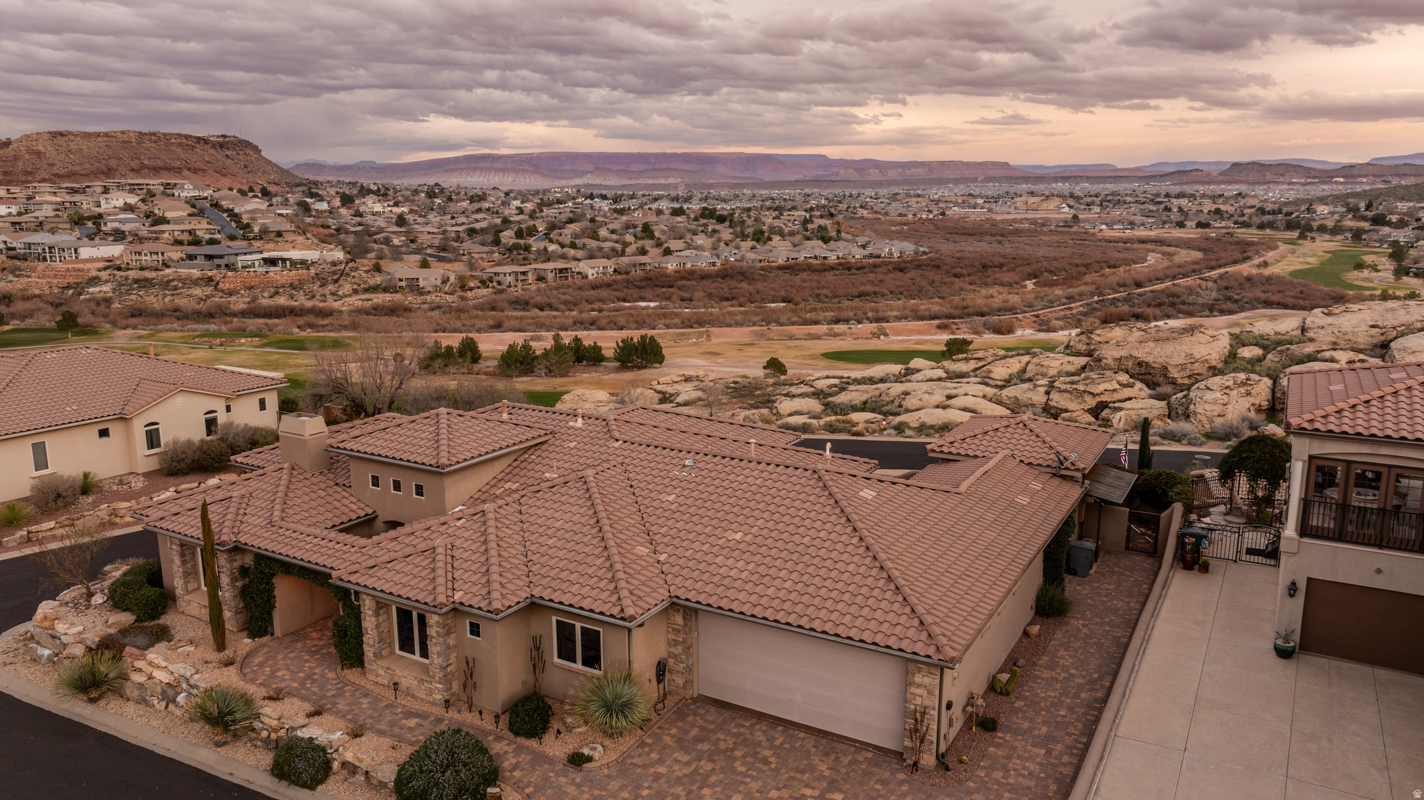 main property photo 49