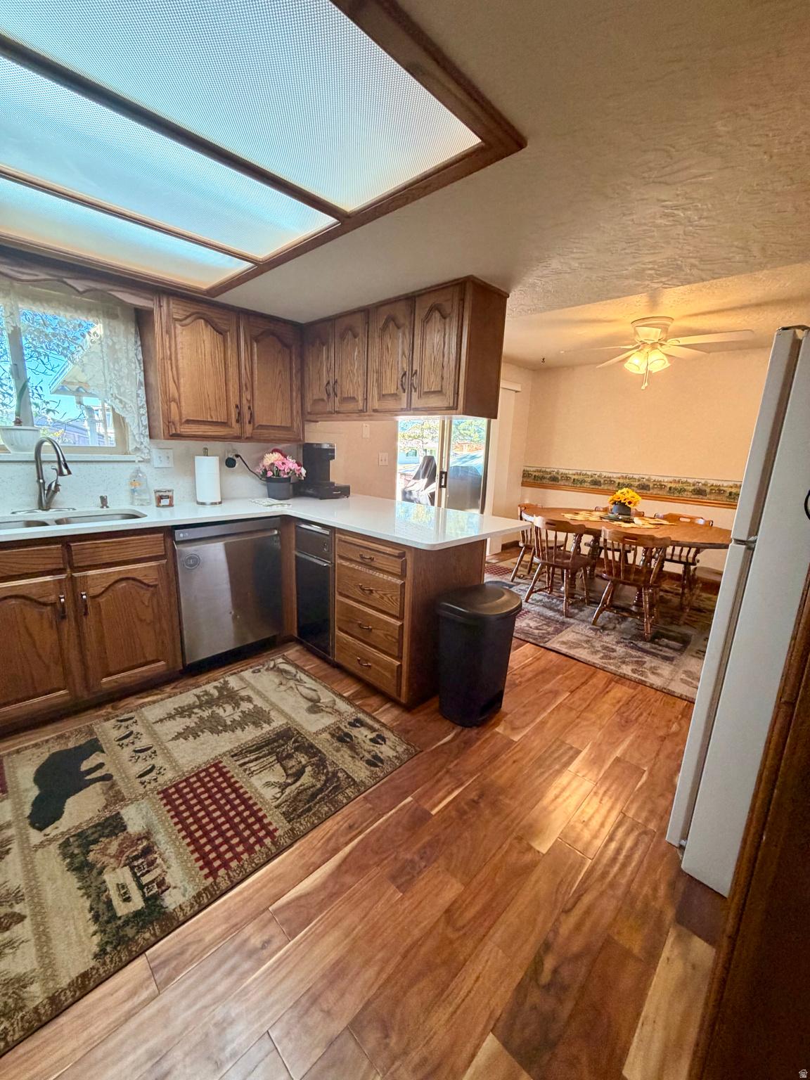 main property photo 11