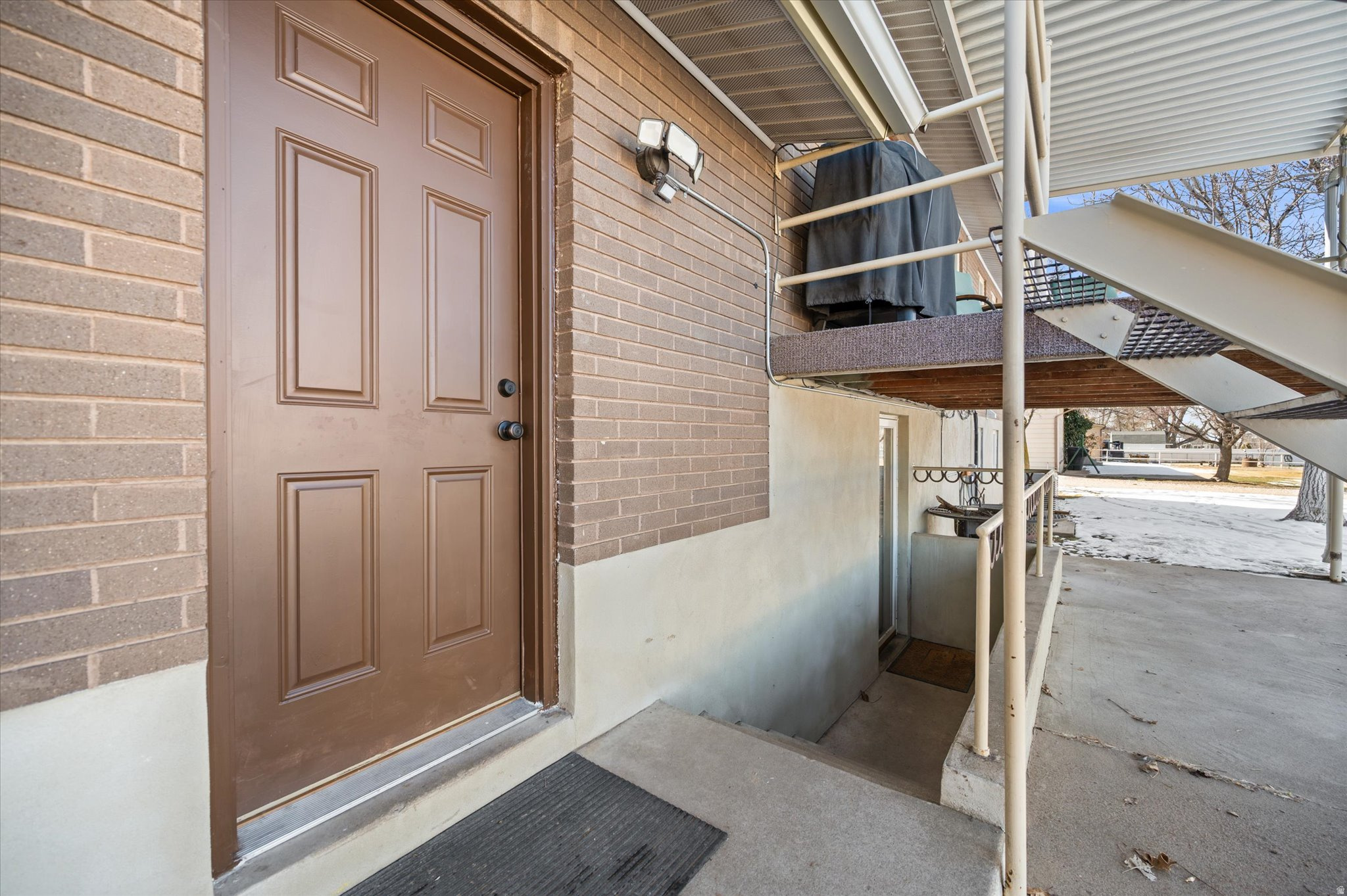 main property photo 33