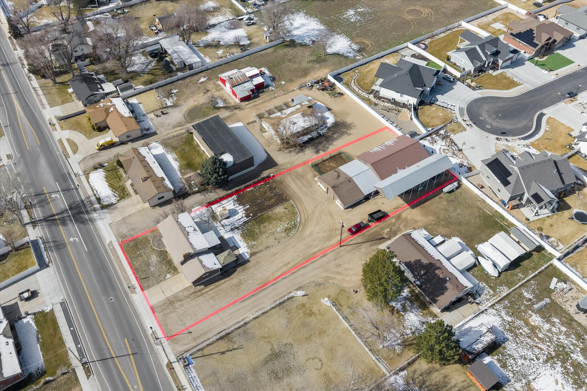 main property photo 35