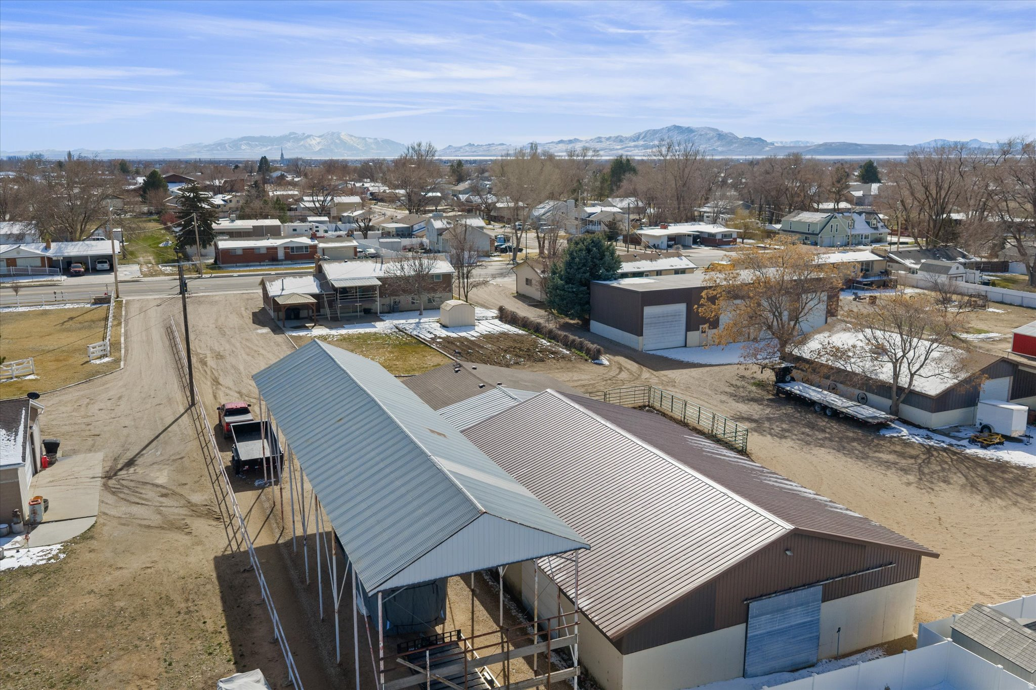main property photo 47