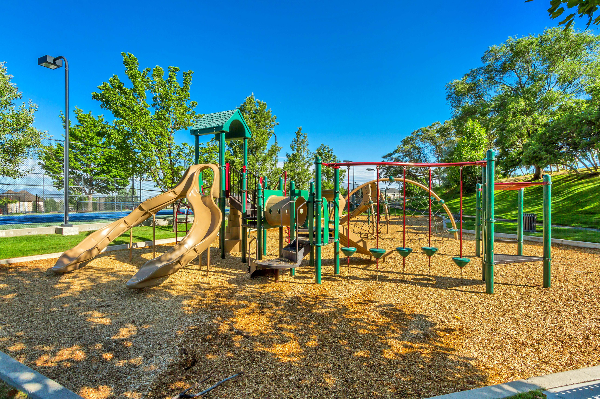 main property photo 48